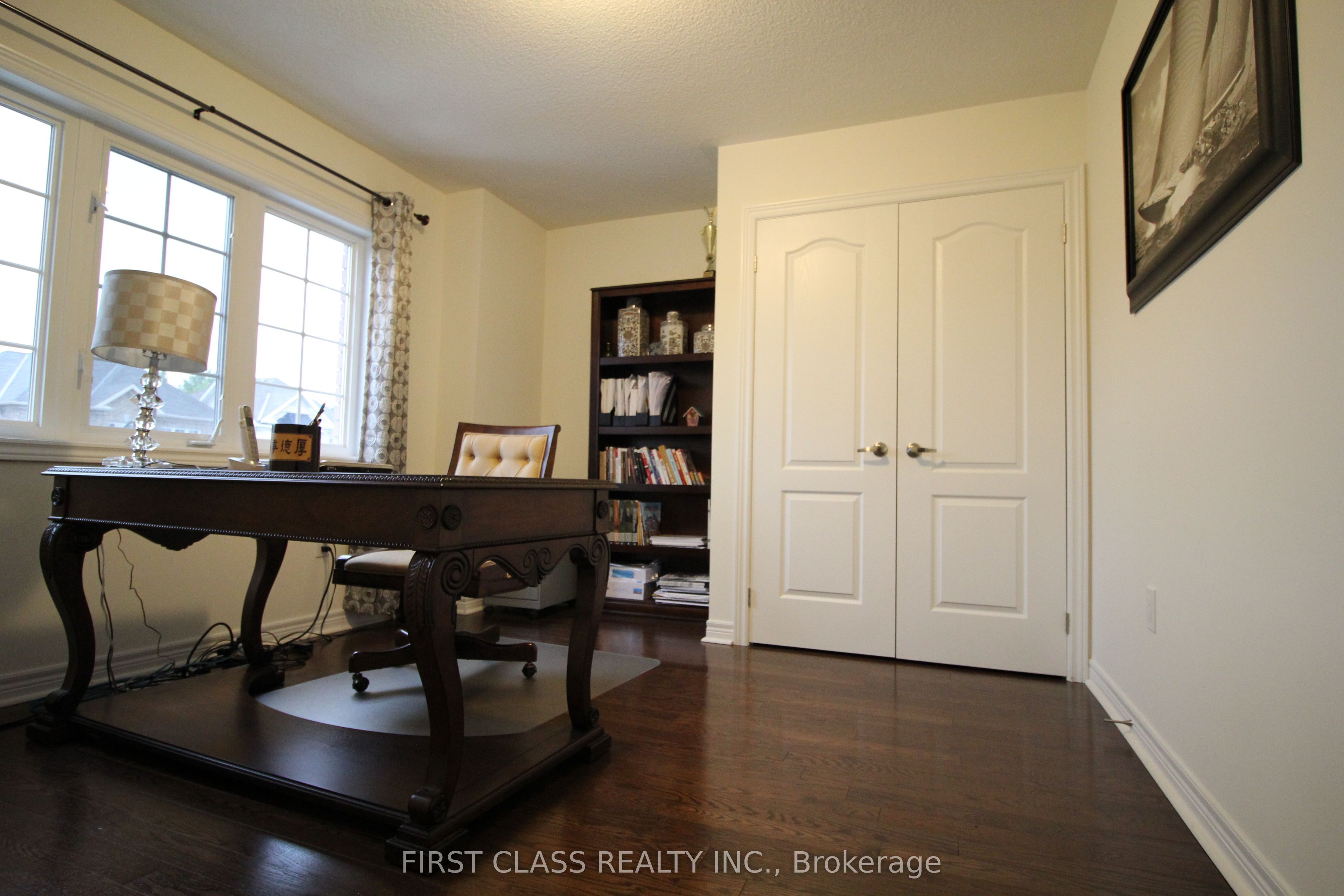 69 Promenade Drive Property Photo 12