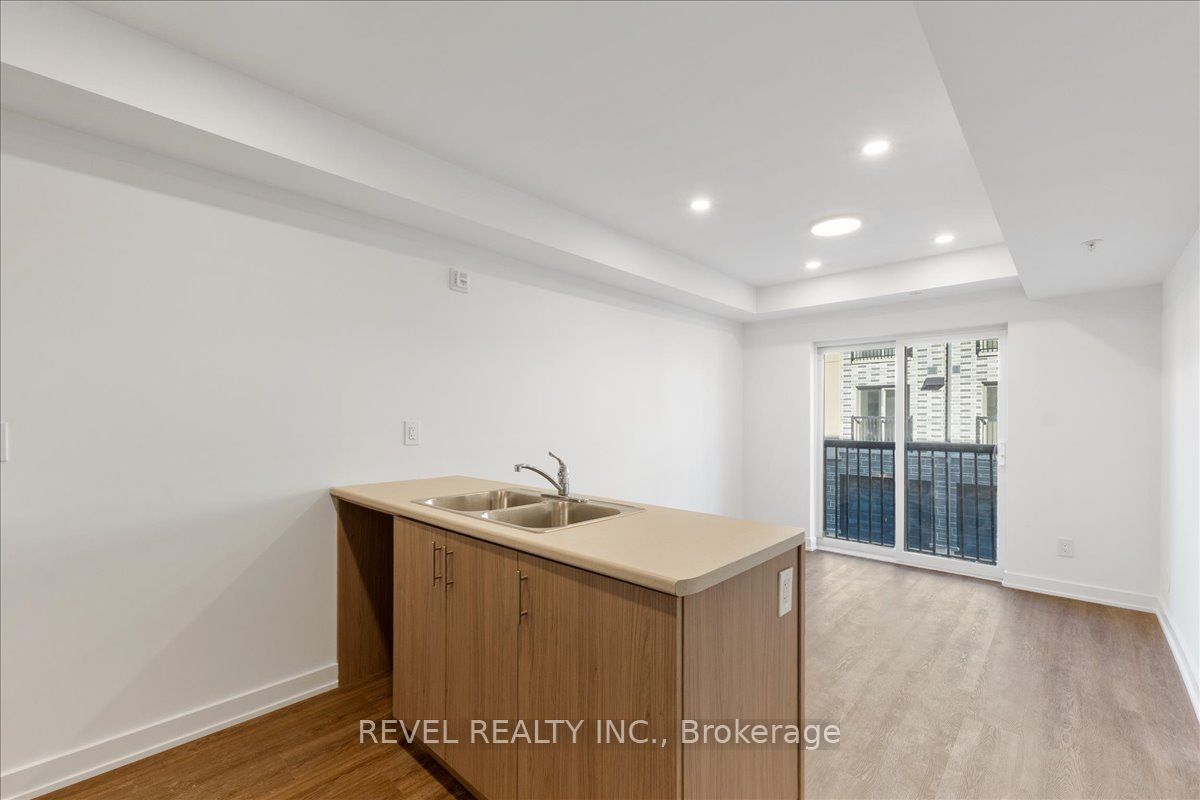 200 Railway Engine House Way 7 Property Photo 10