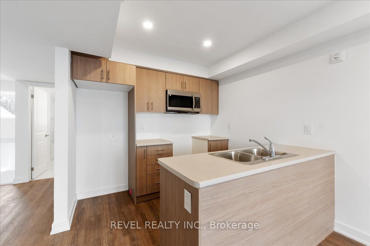200 Railway Engine House Way 7 Property Photo 11