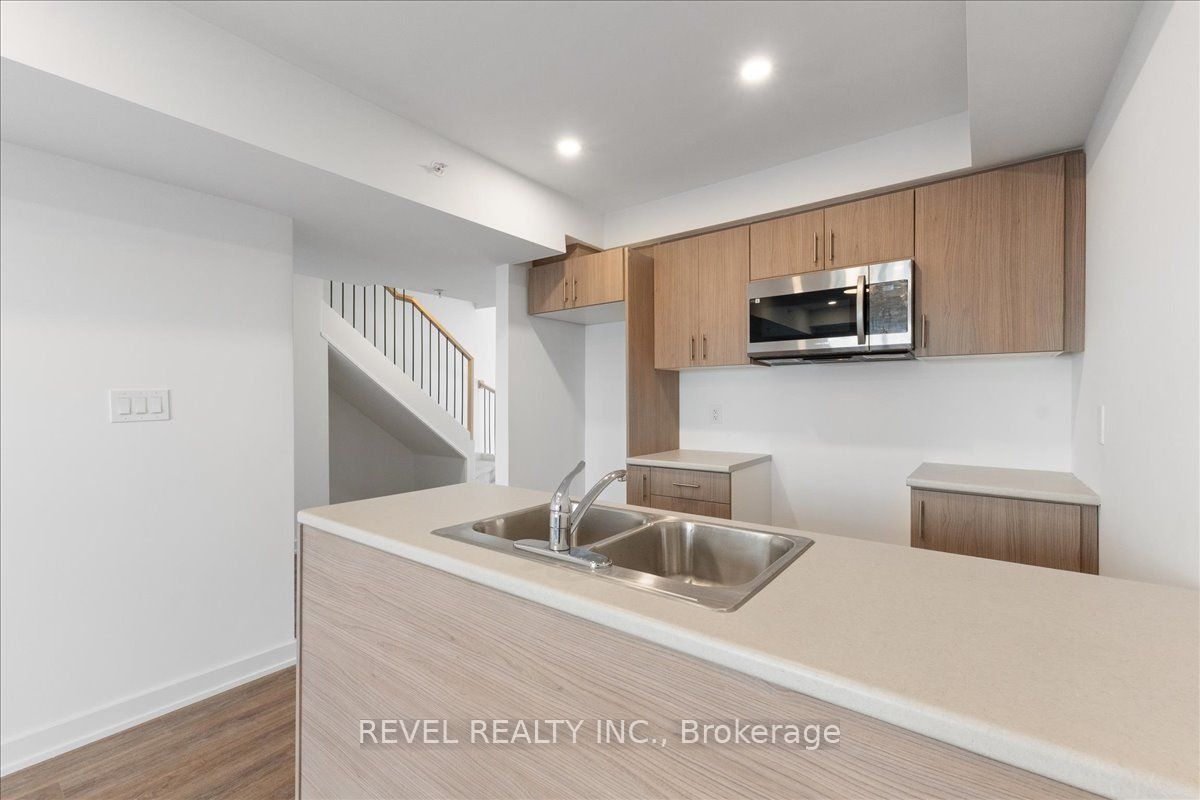 200 Railway Engine House Way 7 Property Photo 12