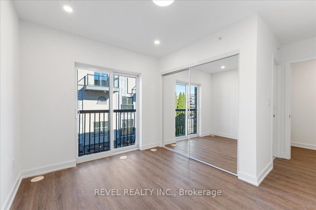 200 Railway Engine House Way 7 Property Photo 27