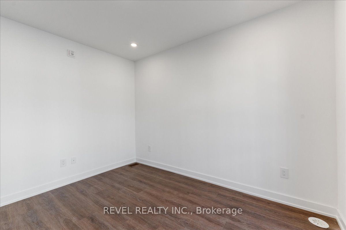 200 Railway Engine House Way 7 Property Photo 29