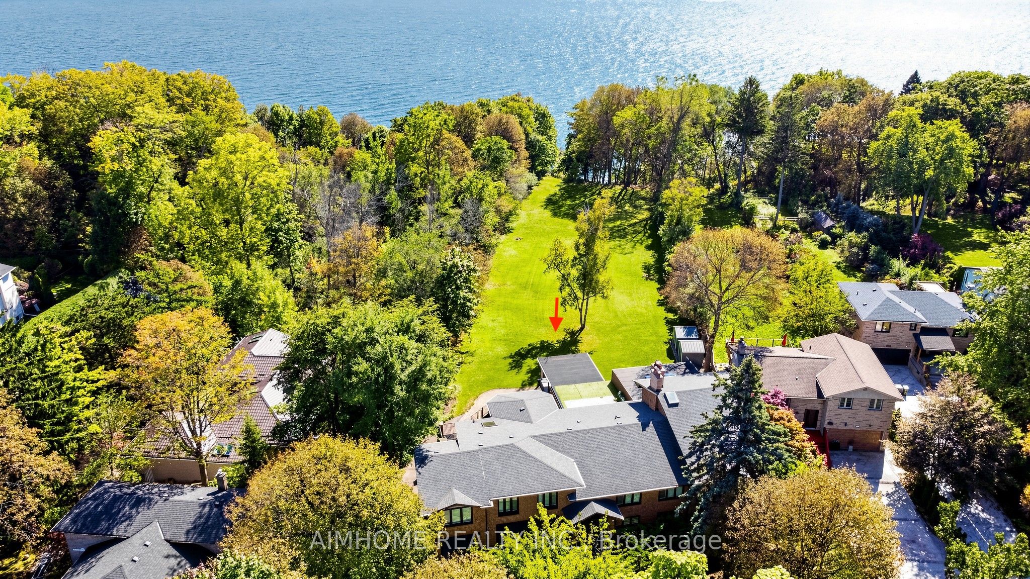 149 Sylvan Avenue Property Photo 4