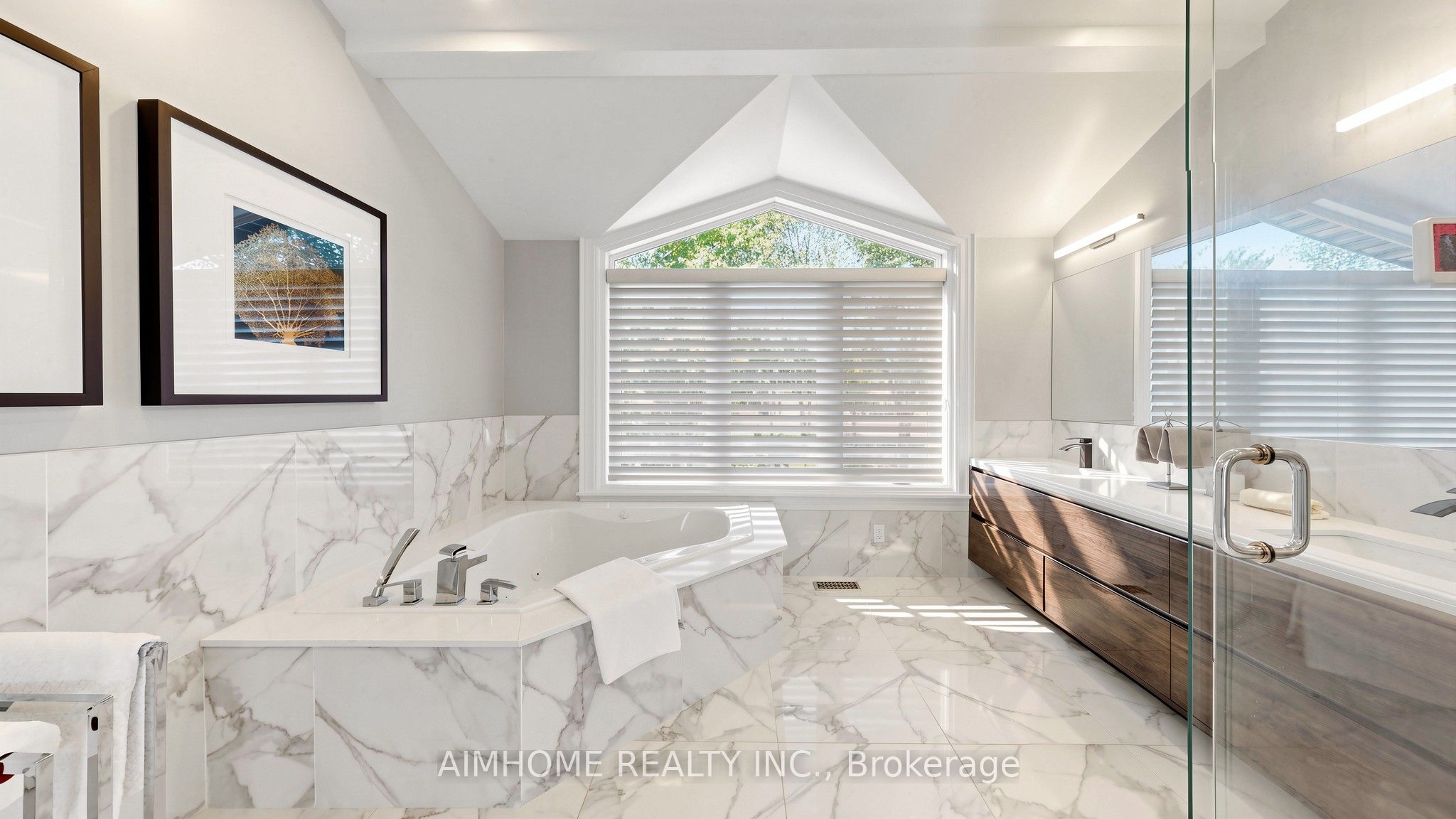 149 Sylvan Avenue Property Photo 27