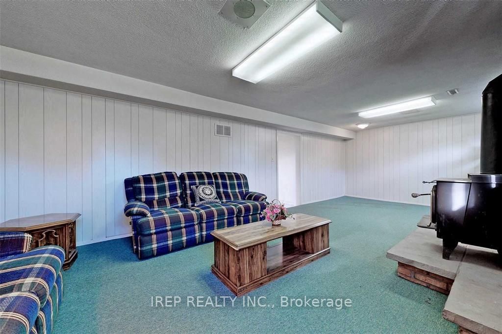 94 Iangrove Terrace Basement Property Photo 4