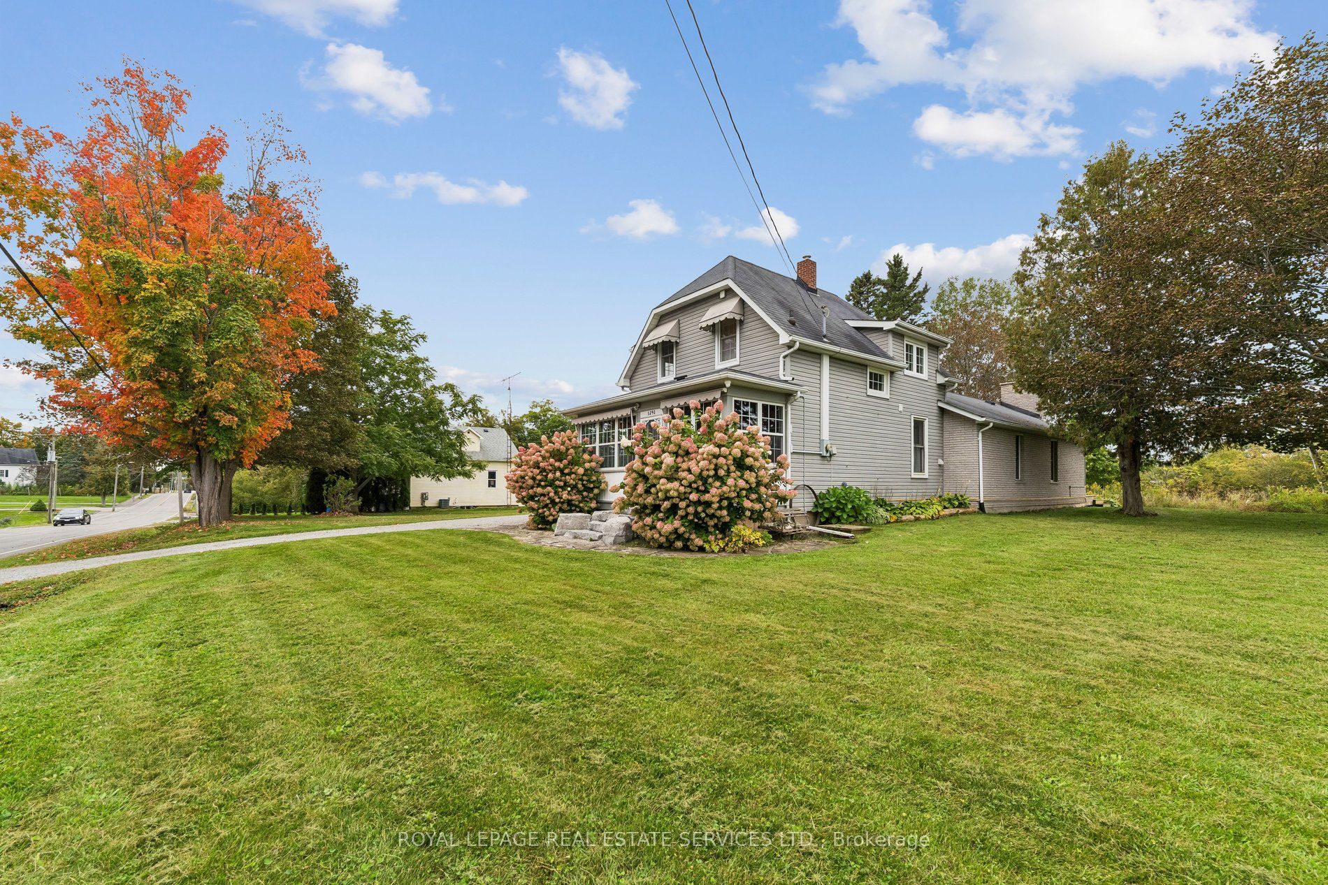 5290 Old Brock Road Property Photo 4