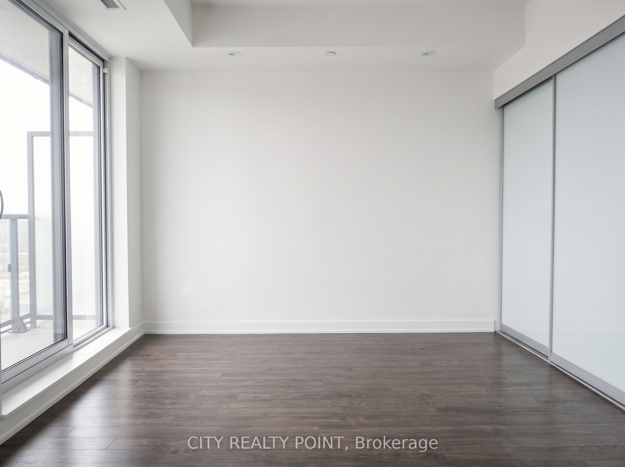 1190 Dundas Street E 505 Property Photo 11