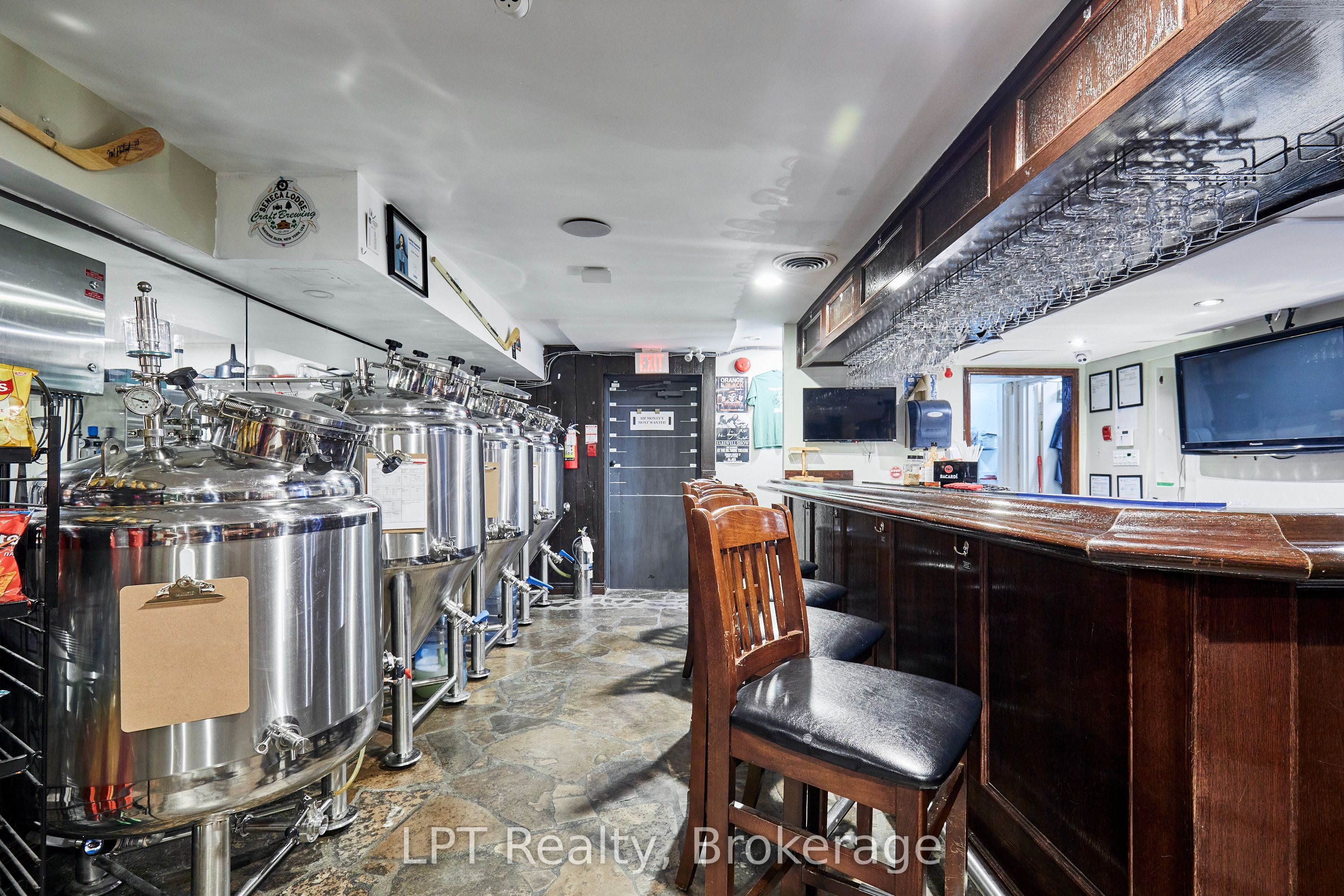 1540 Highway 2 Highway Lower Property Photo 2