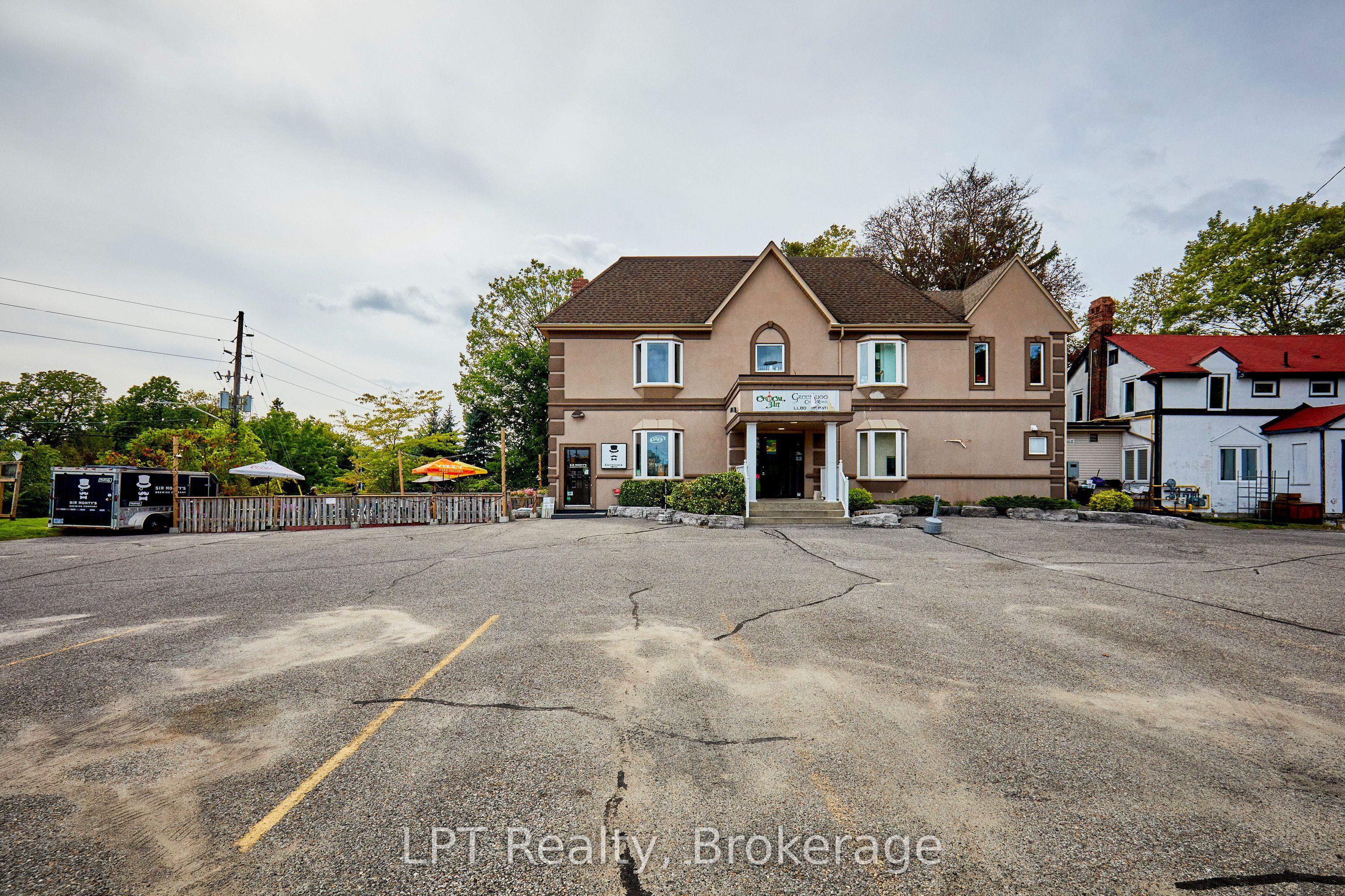 1540 Highway 2 Highway Lower Property Photo 42