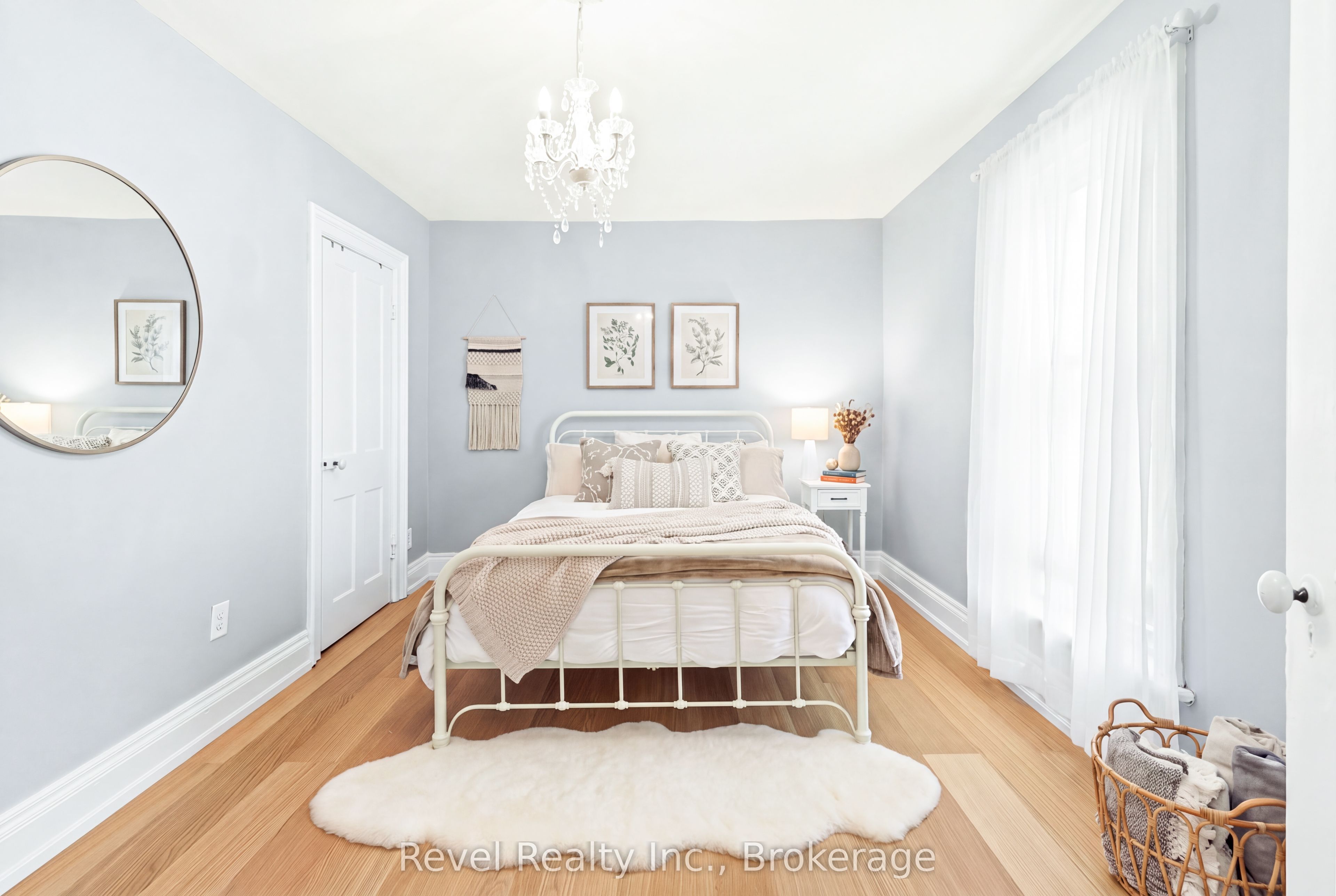 15578 Simcoe Street Property Photo 31