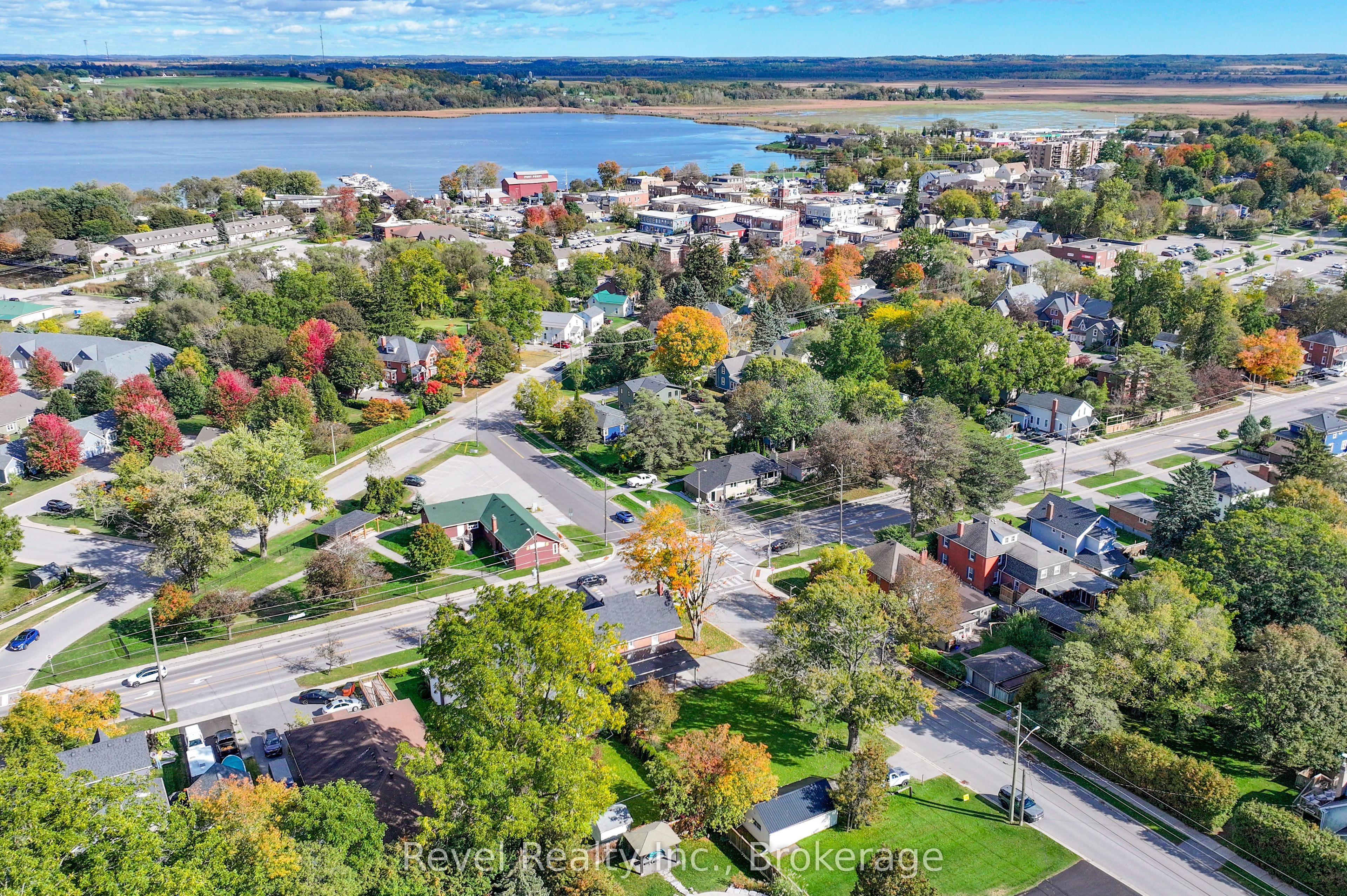 15578 Simcoe Street Property Photo 48