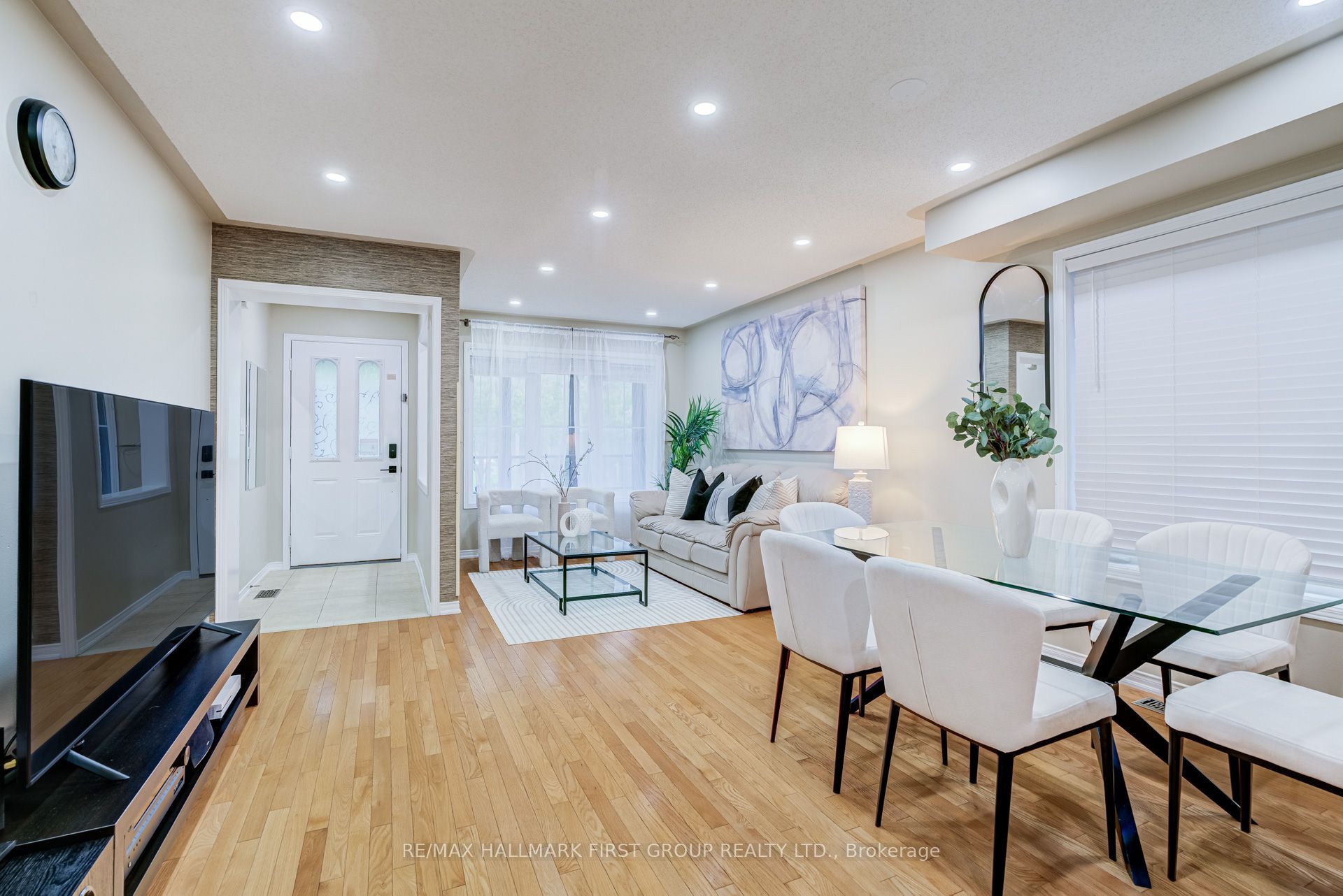 6 Tansley Crescent Property Photo 8