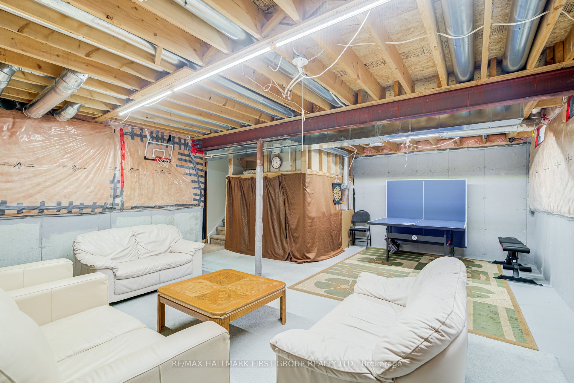 6 Tansley Crescent Property Photo 24