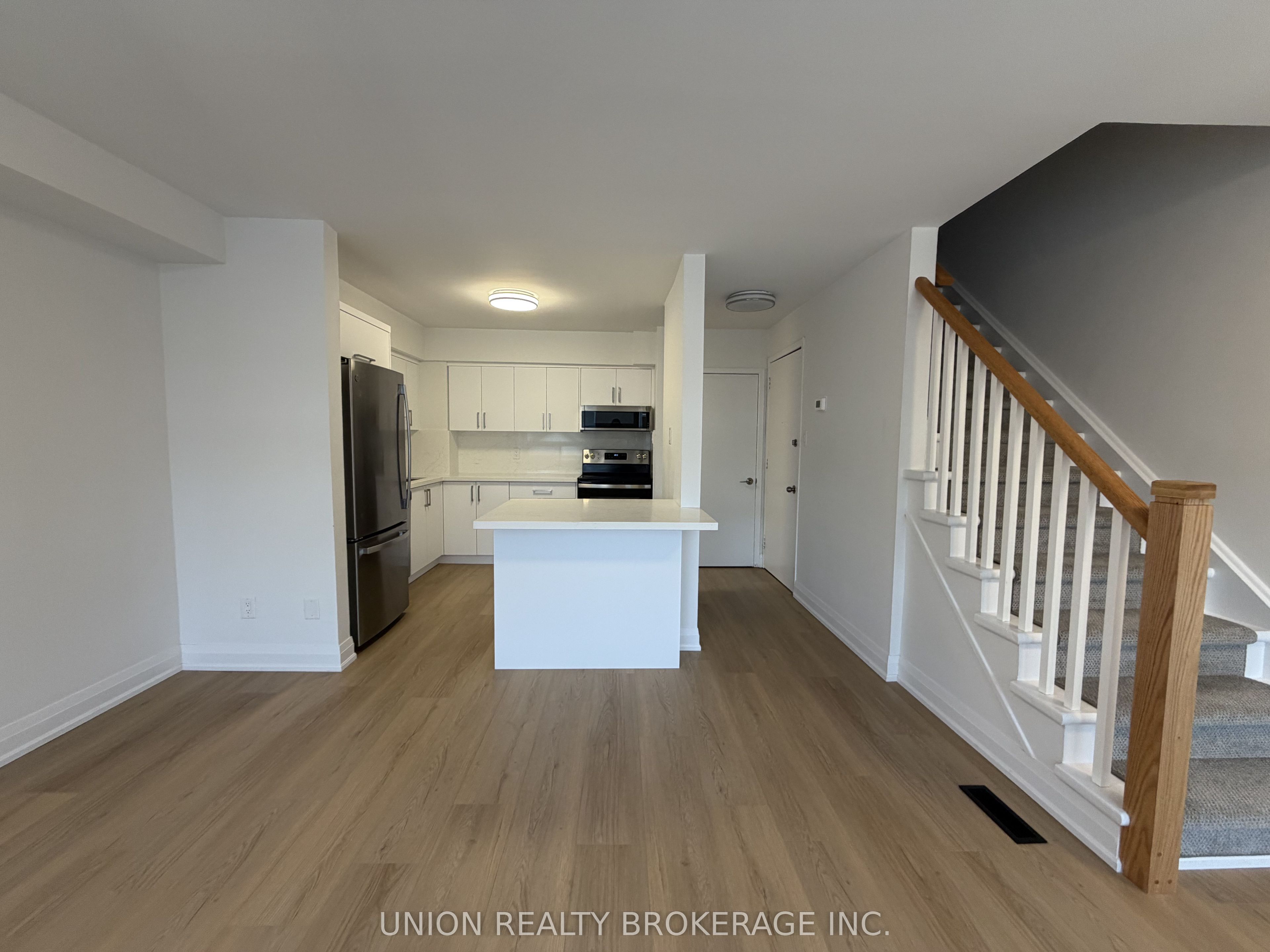930a Pape Avenue Unit 1 Property Photo 1