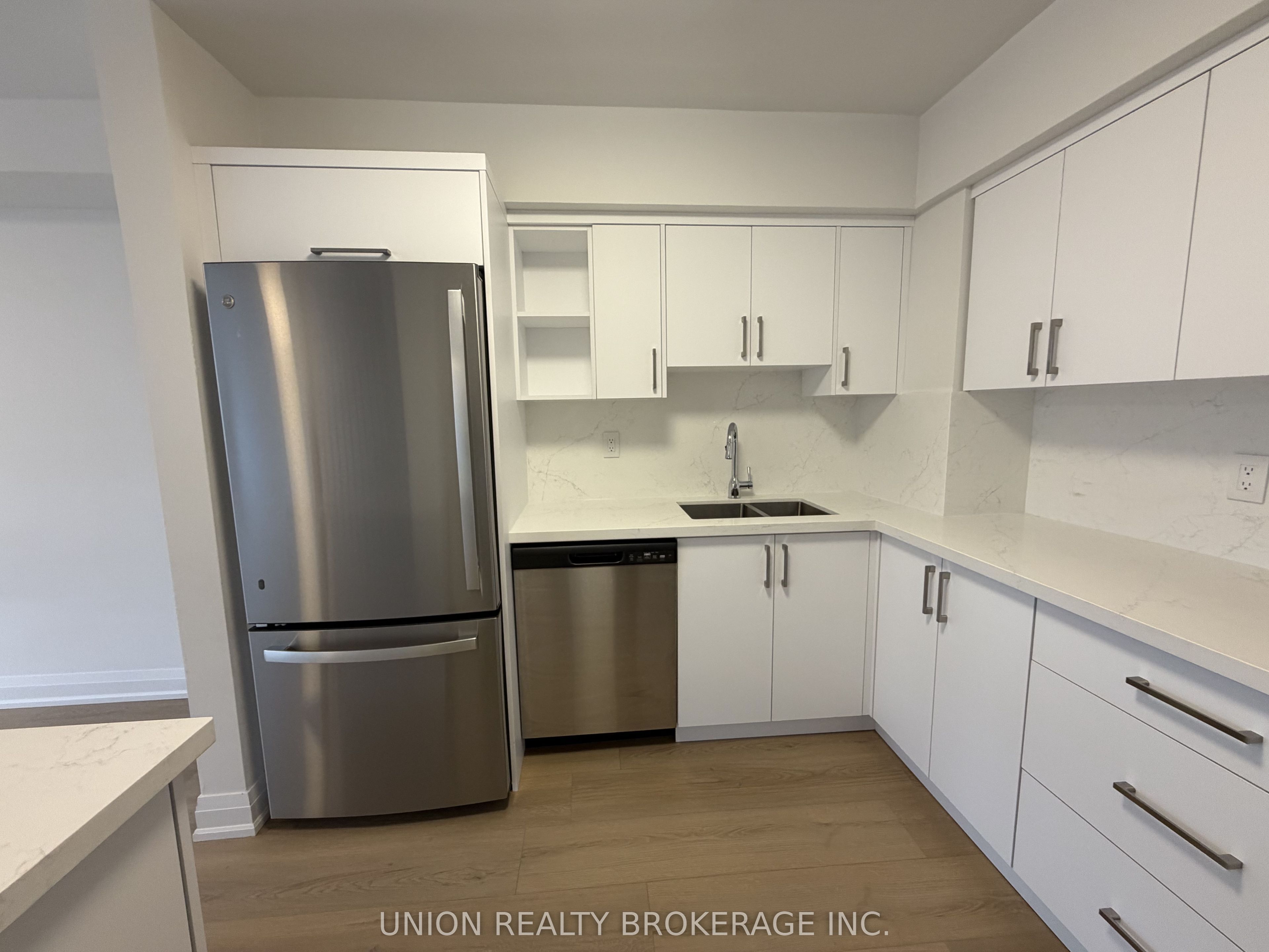 930a Pape Avenue Unit 1 Property Photo 3