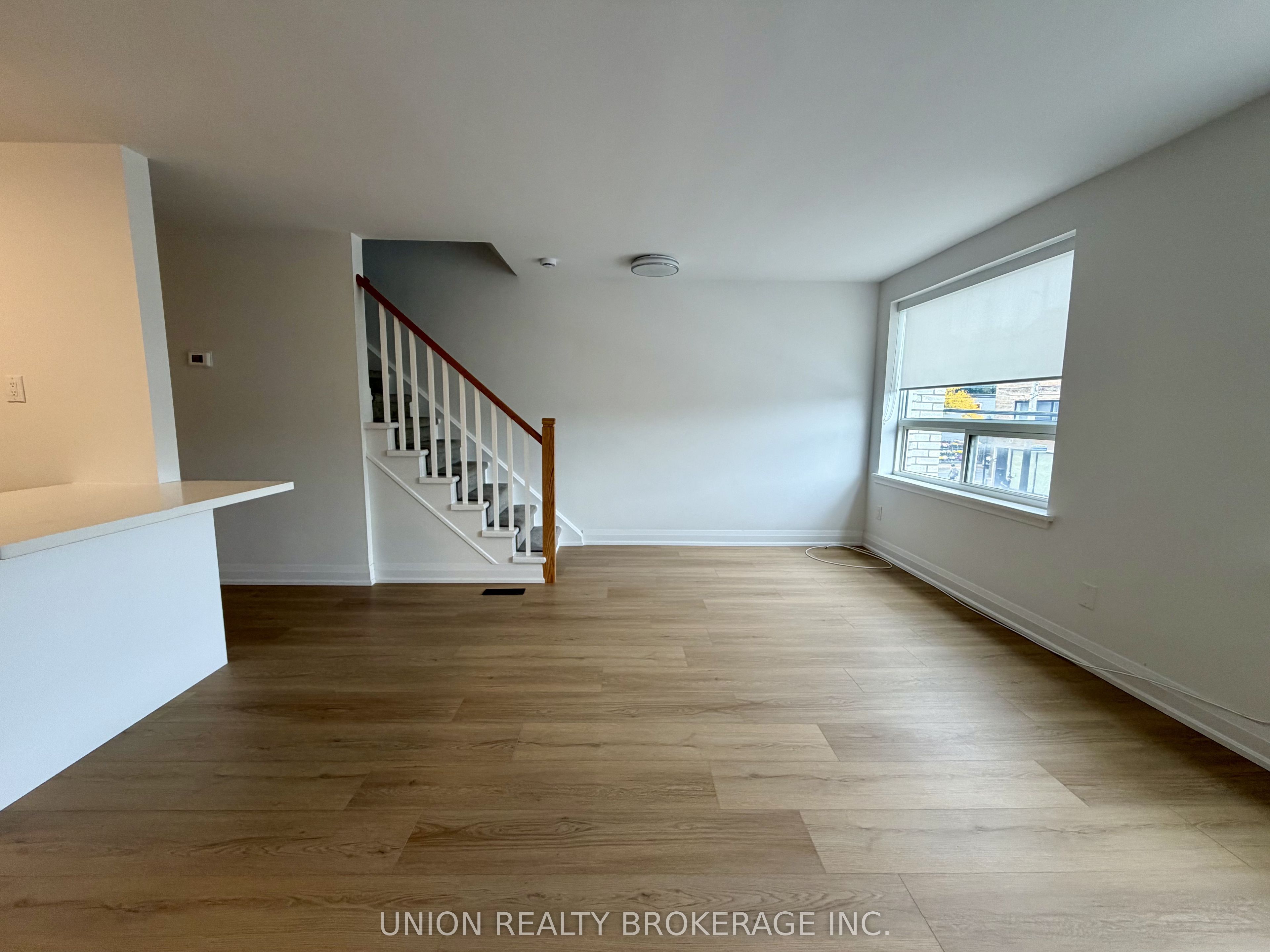 930a Pape Avenue Unit 1 Property Photo 5