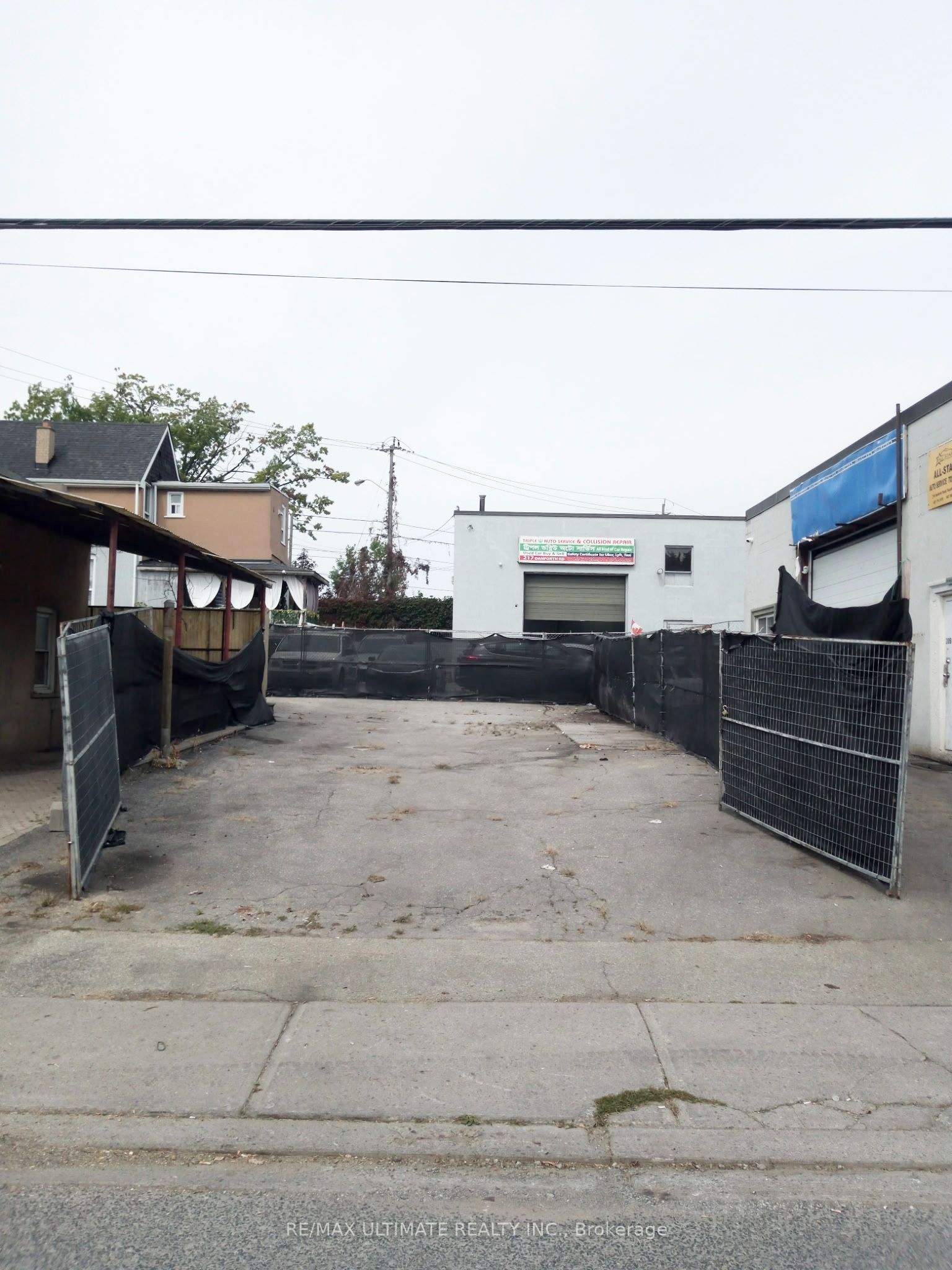 209a Danforth Road Property Photo 2