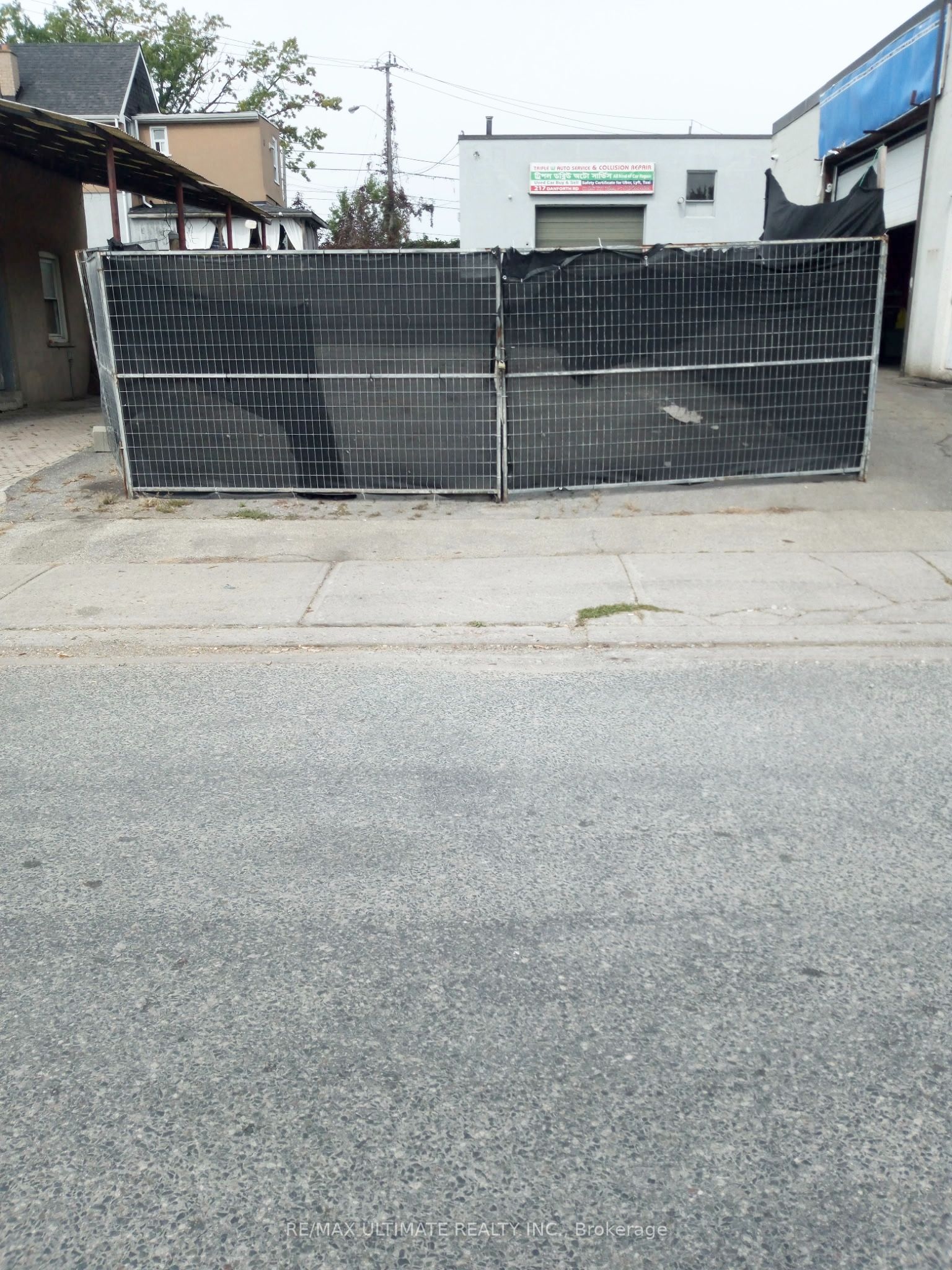 209a Danforth Road Property Photo 3