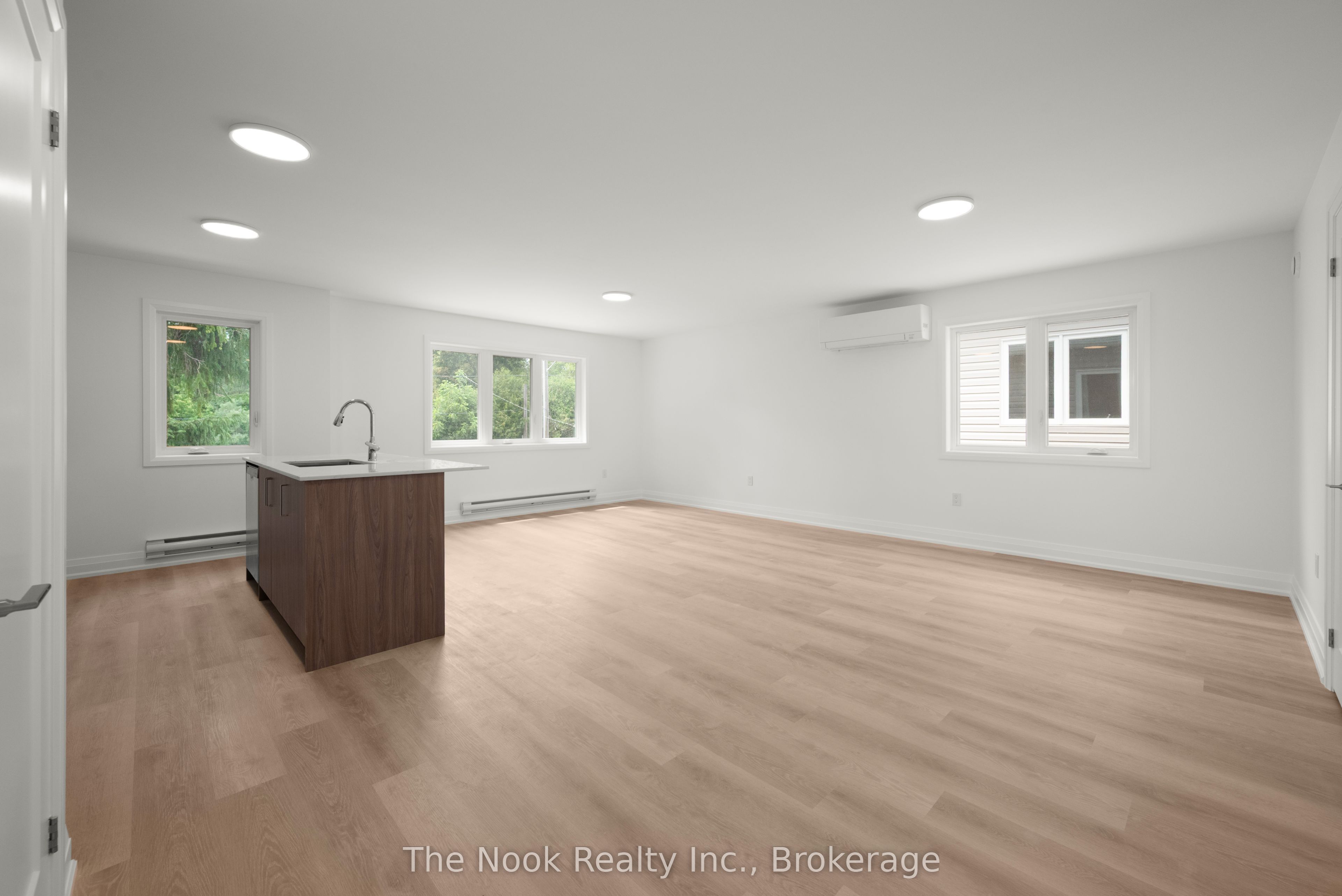 403 Thornton Road N 2 Property Photo 3