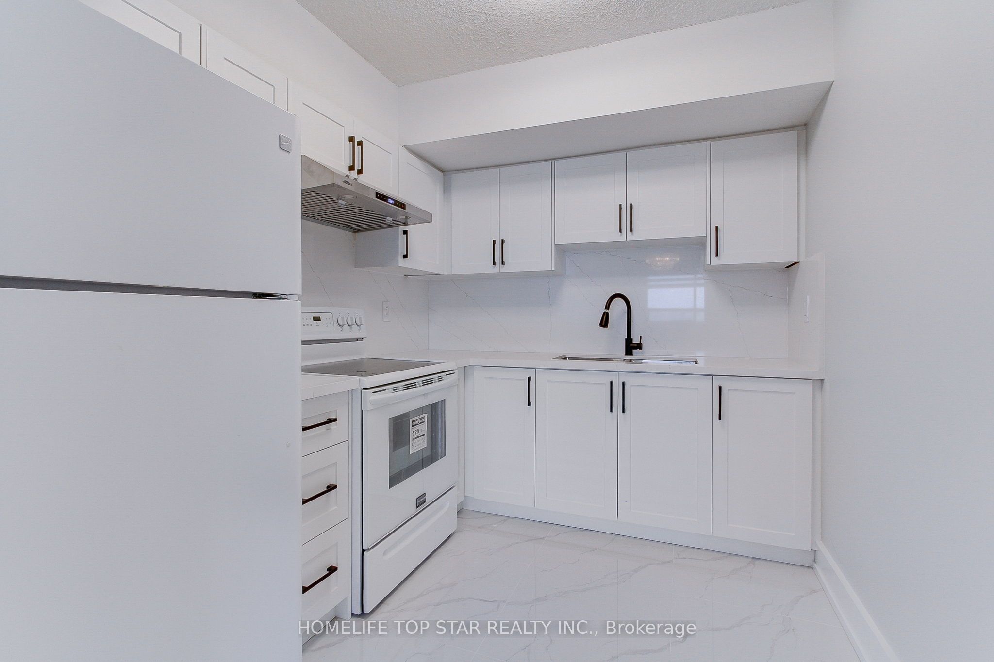5580 Sheppard E Avenue 613 Property Photo 11