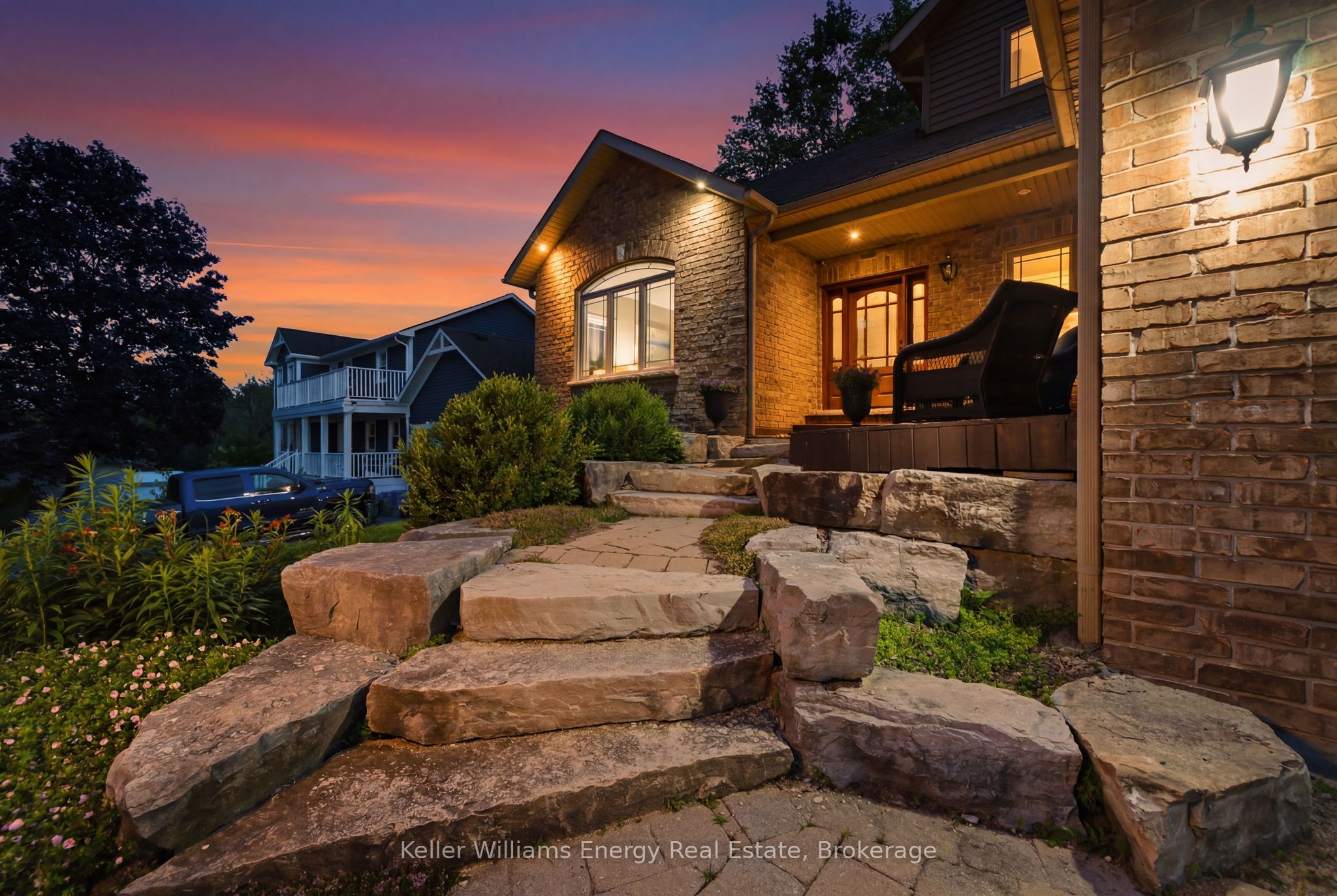 332 Carnegie Beach Road Property Photo 2