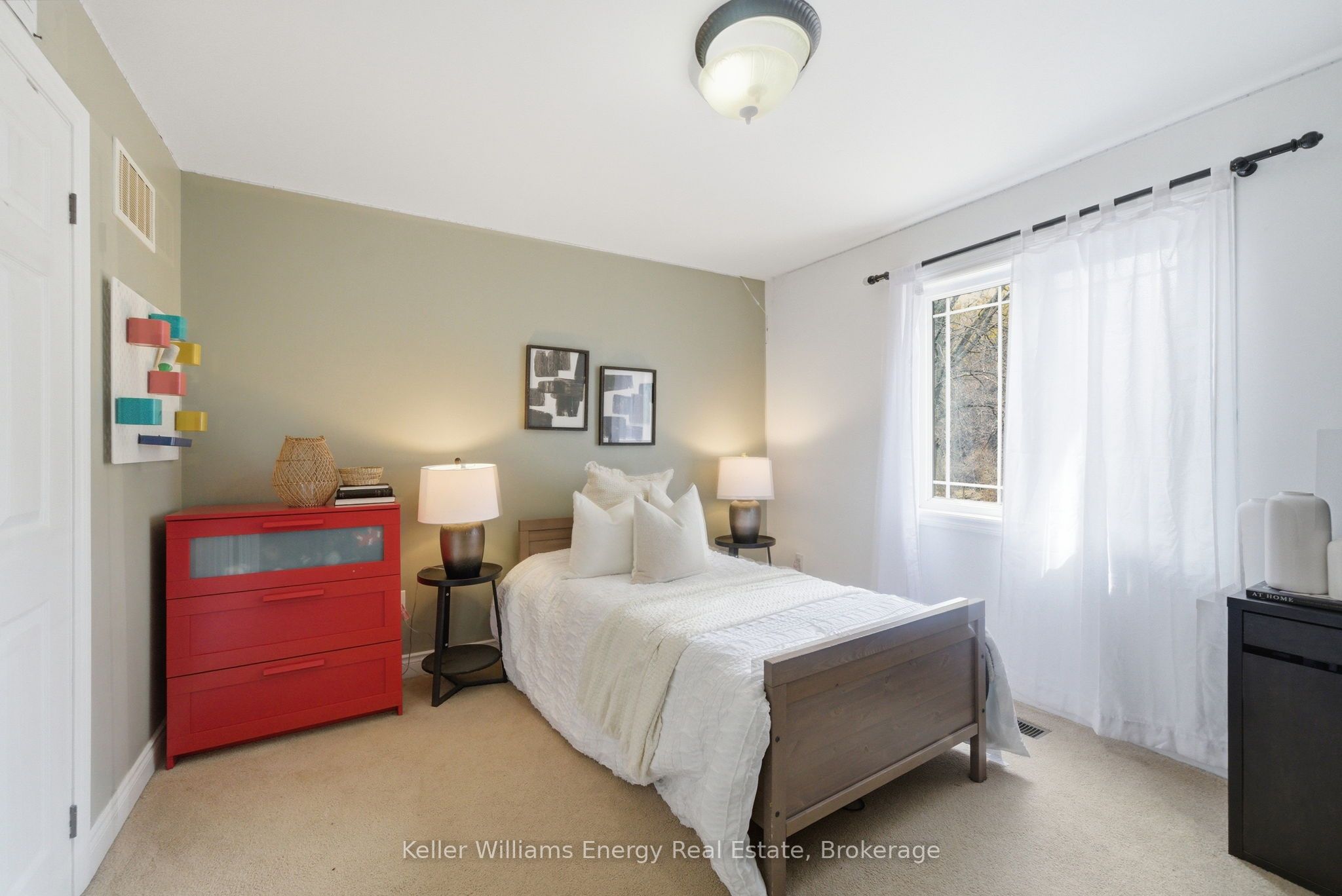 332 Carnegie Beach Road Property Photo 18
