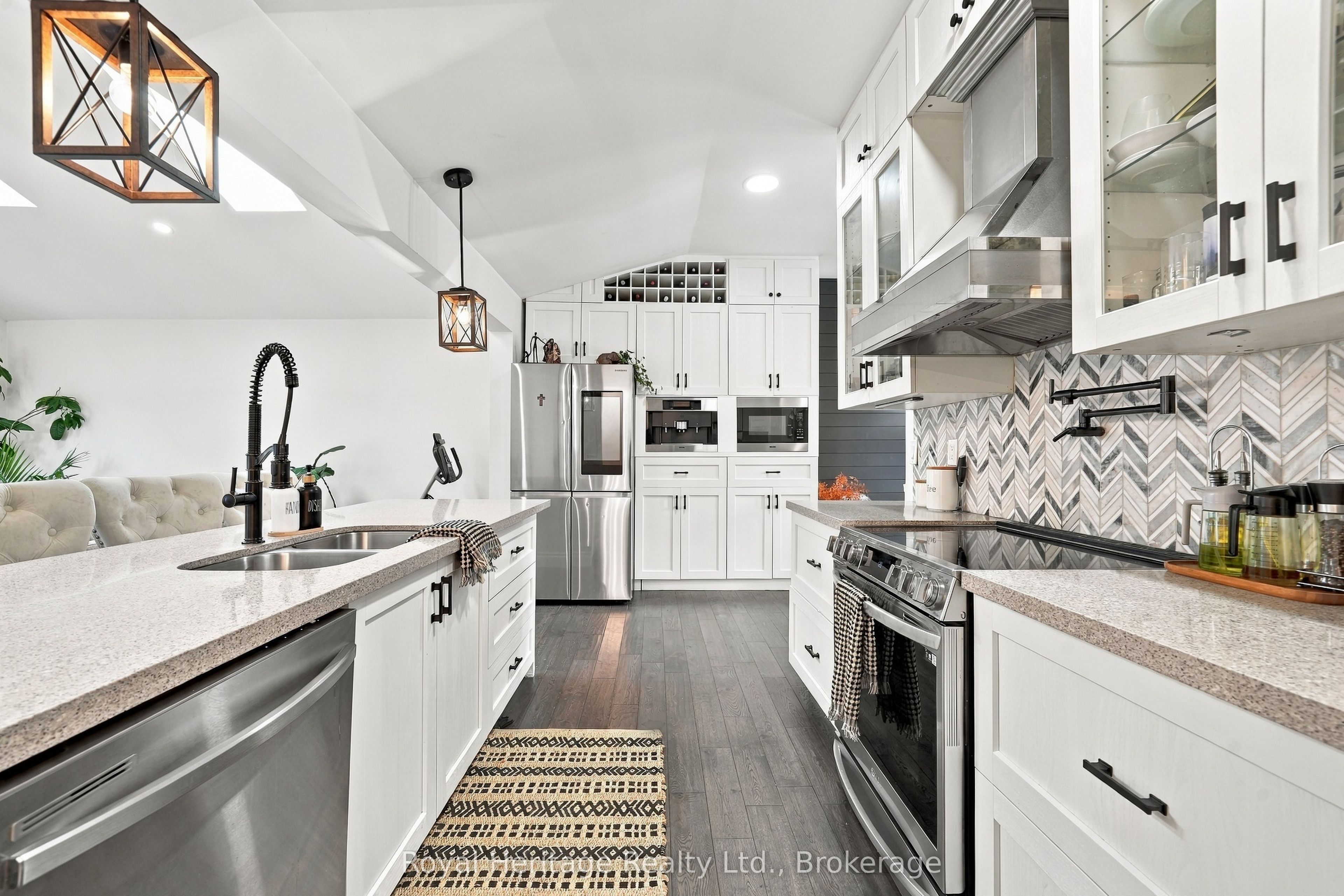 618 Sunset Boulevard Property Photo 12