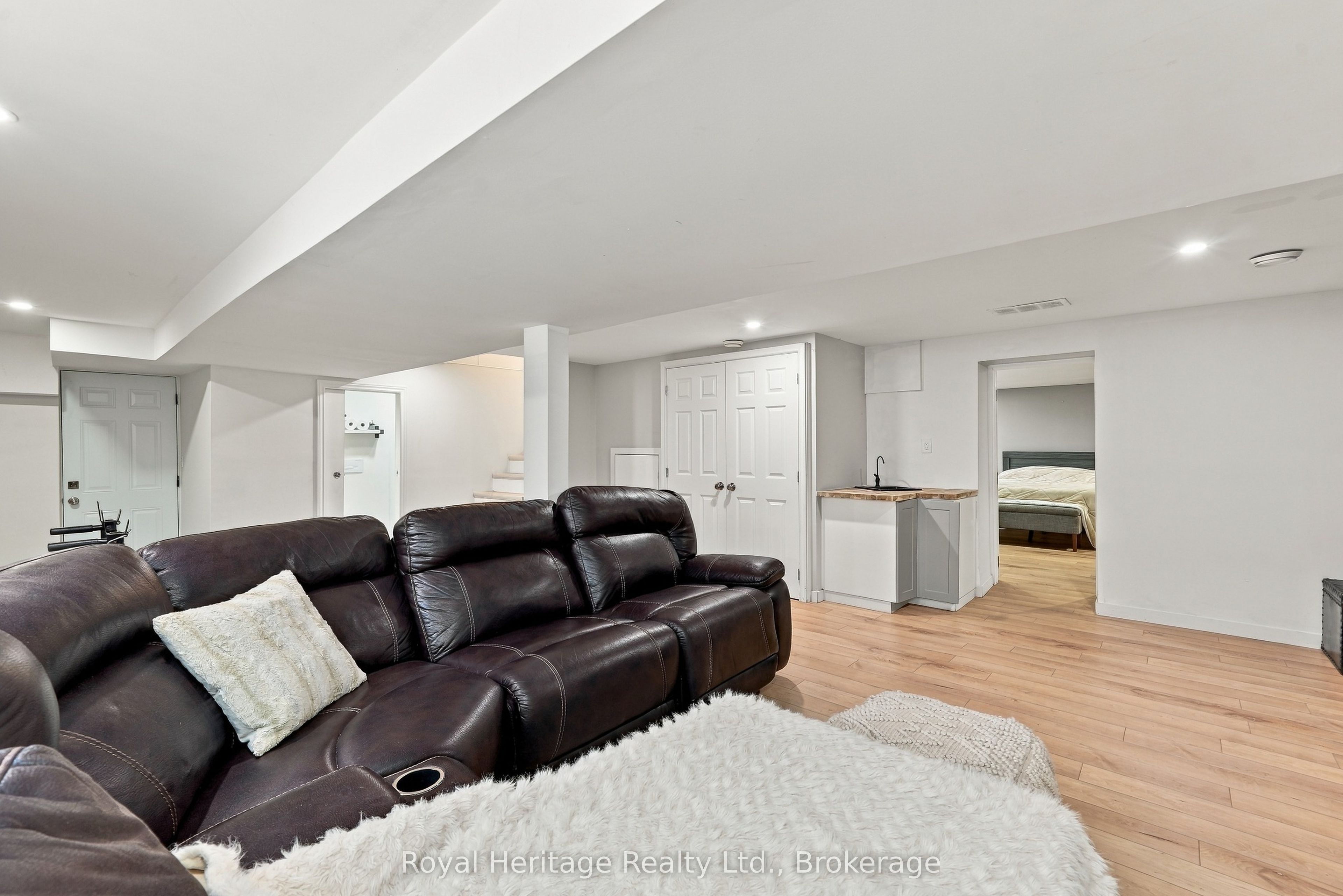 618 Sunset Boulevard Property Photo 33