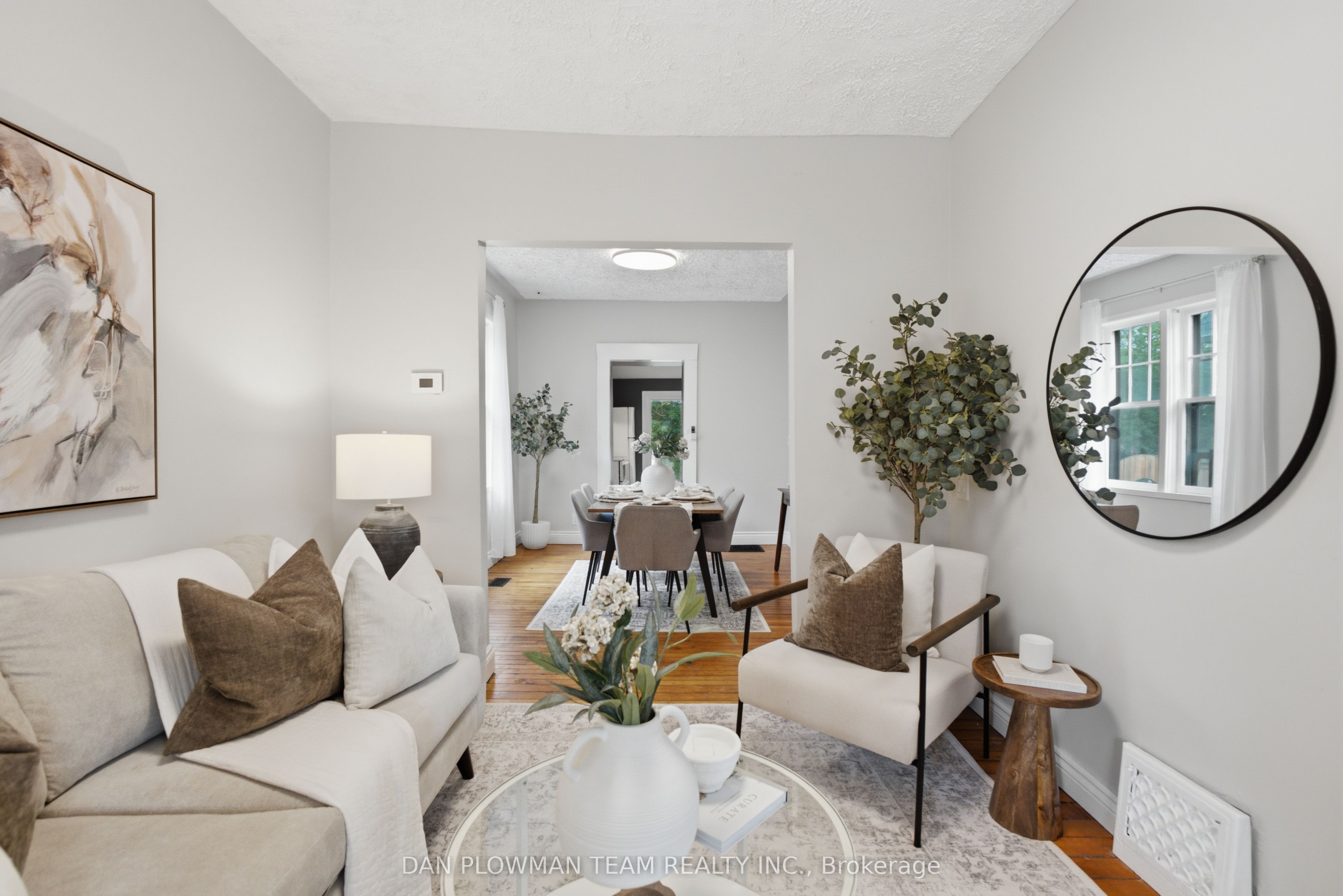 265 Haig Street Property Photo 3