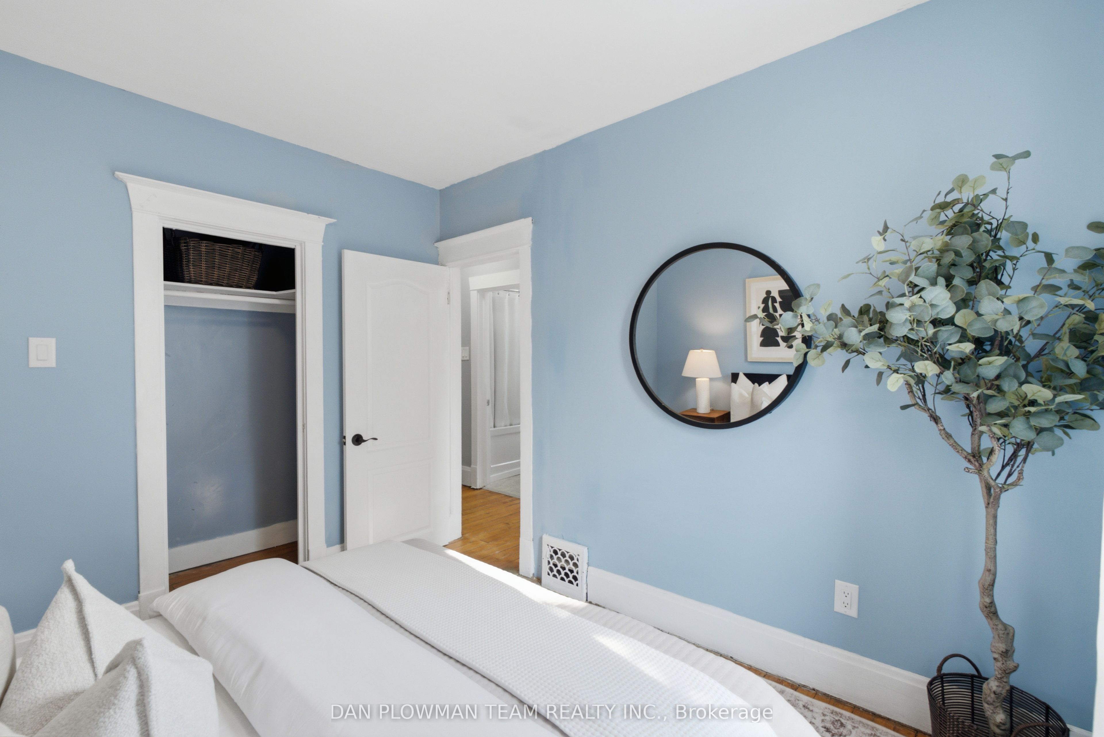 265 Haig Street Property Photo 14