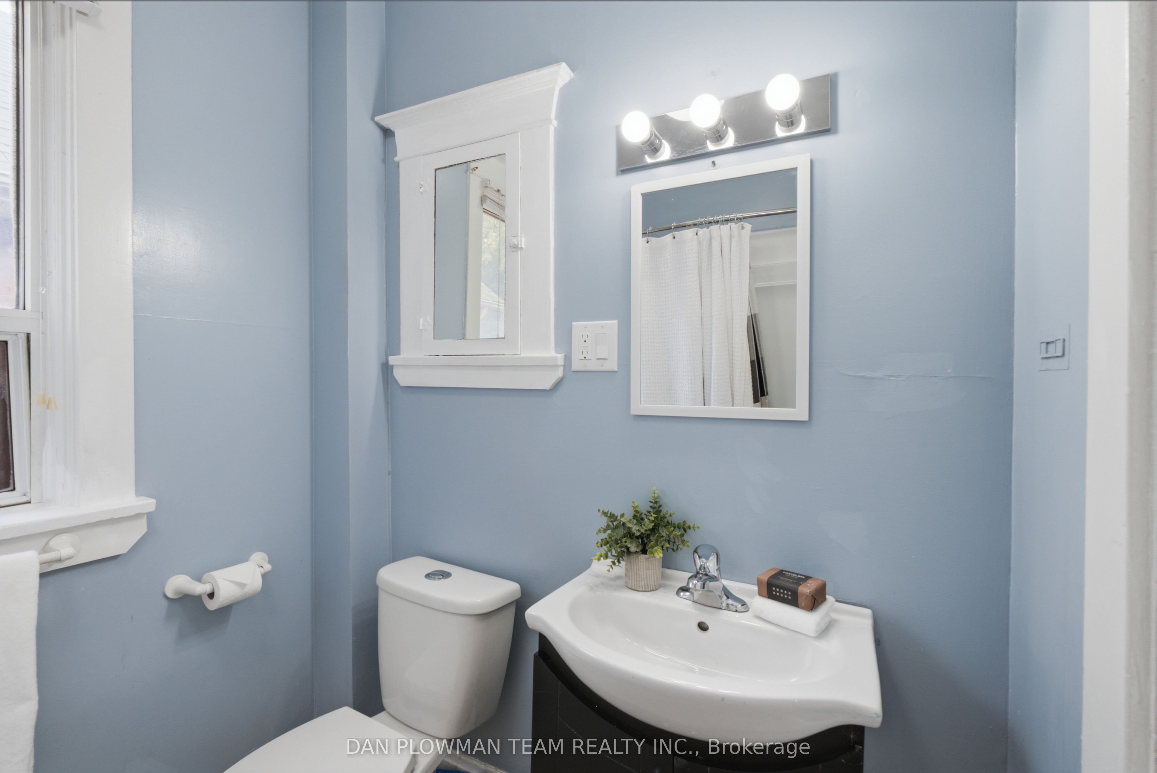 265 Haig Street Property Photo 18