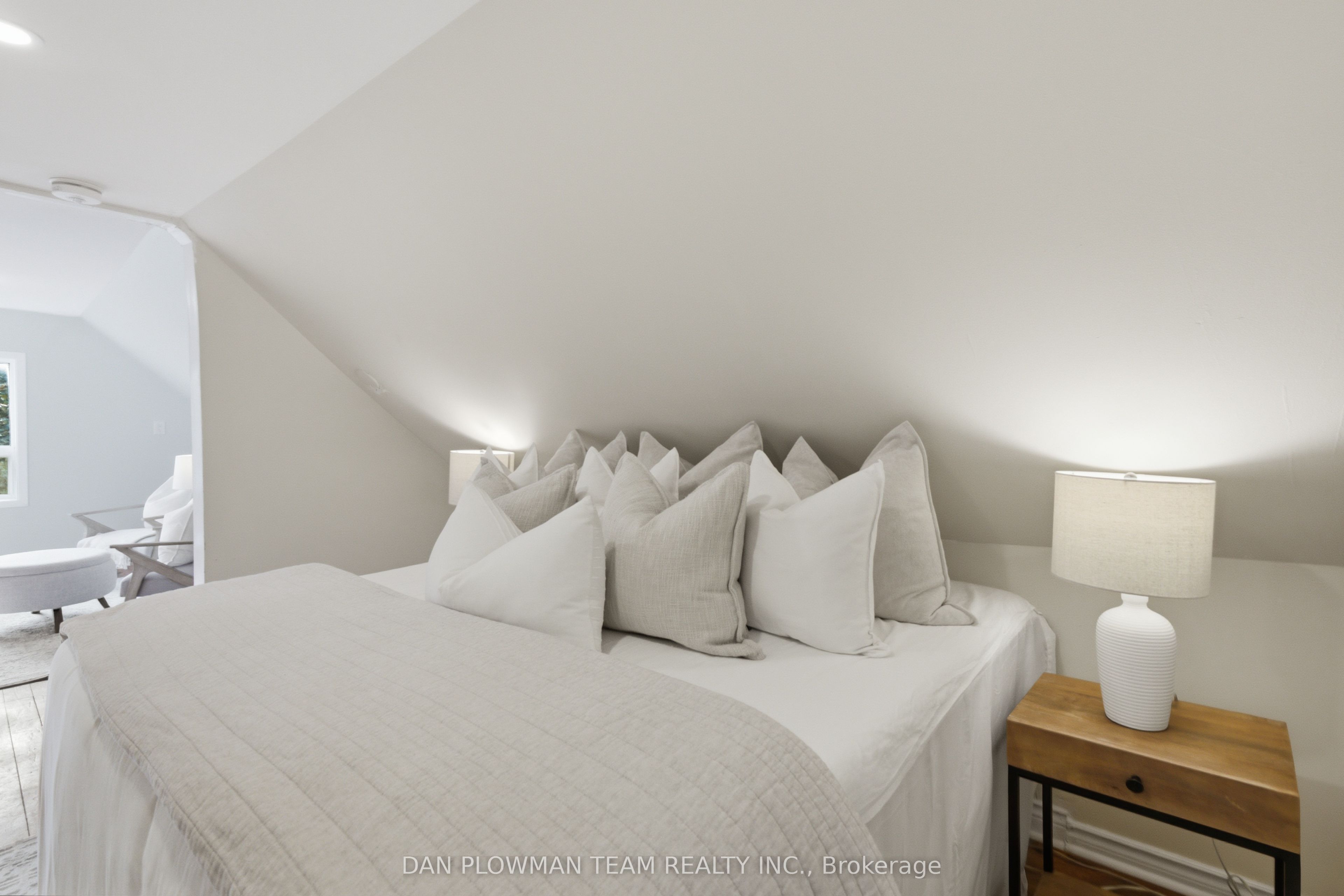 265 Haig Street Property Photo 25