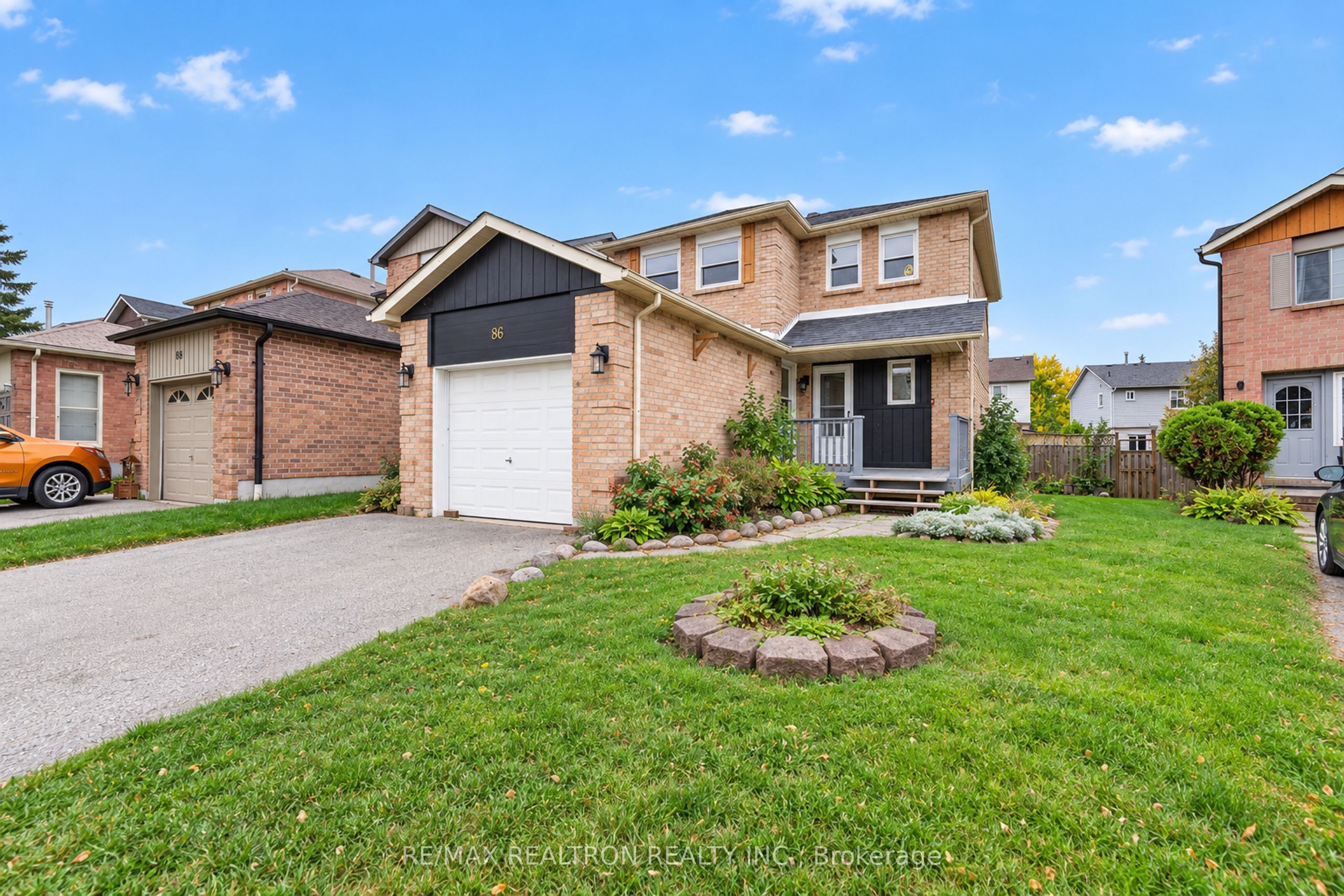 86 Tams Drive #Main Property Photo 1