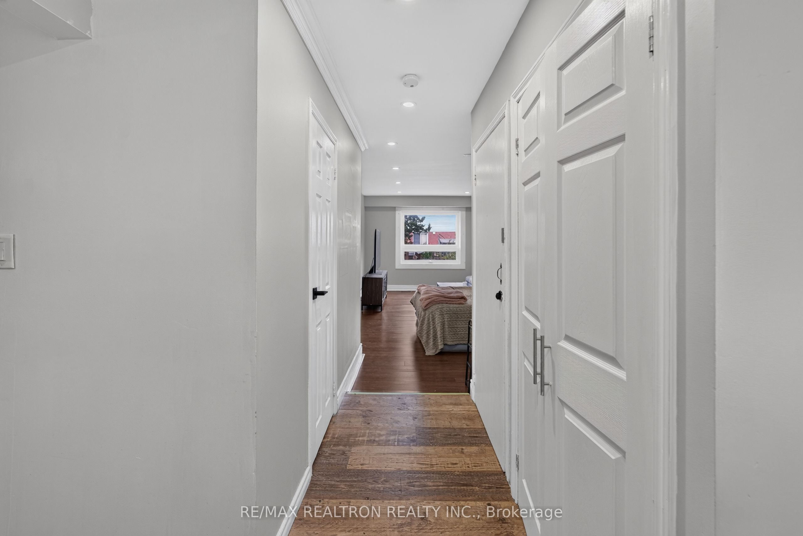 86 Tams Drive #main Property Photo 6