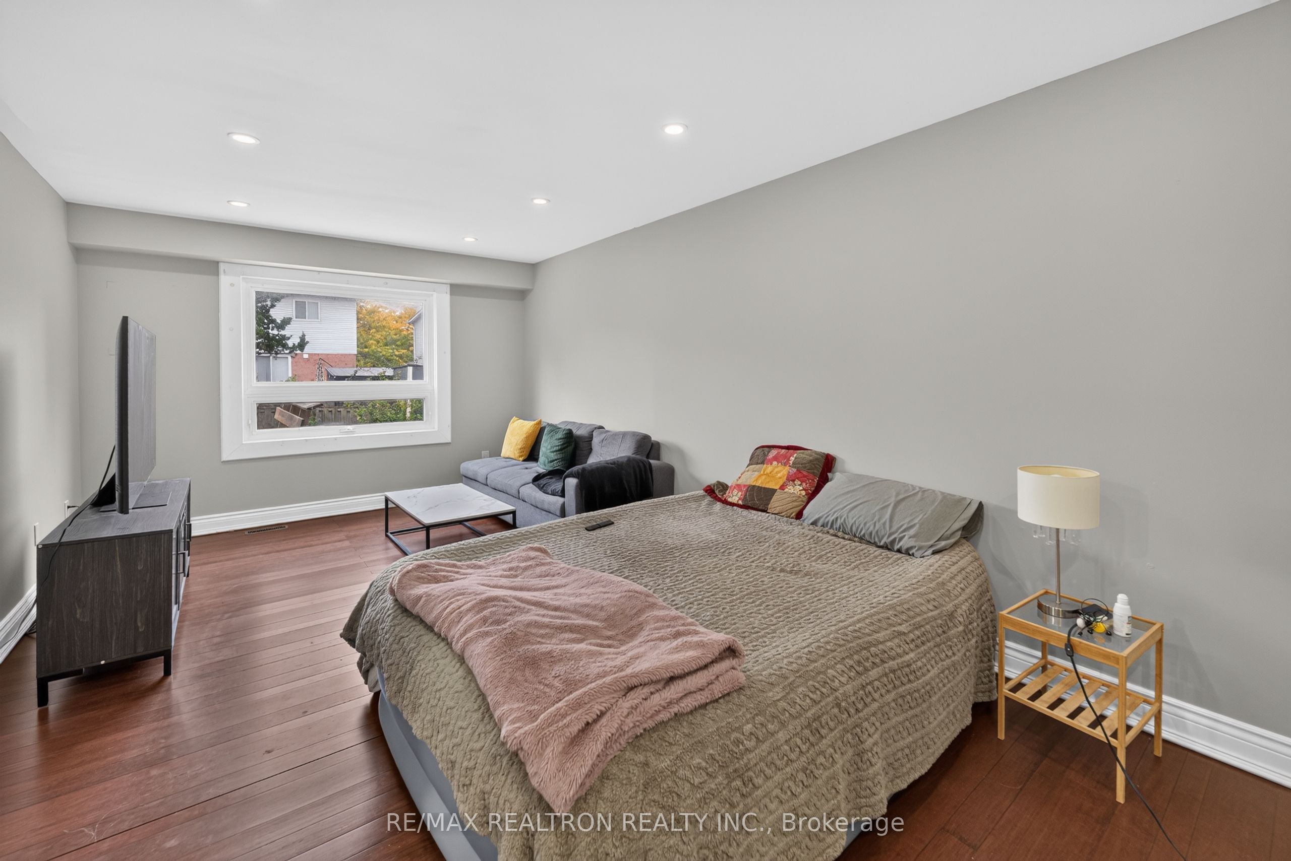 86 Tams Drive #main Property Photo 11