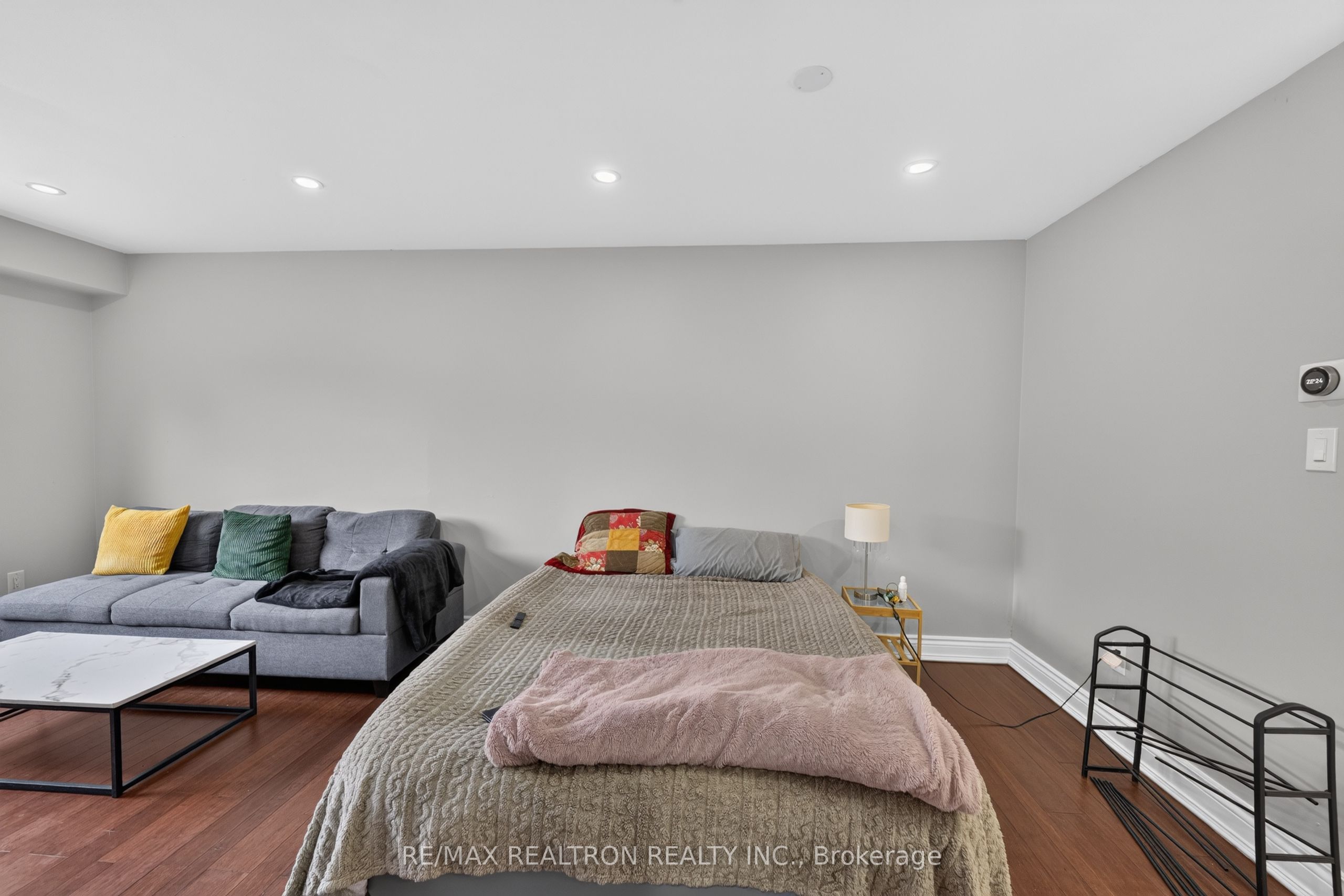 86 Tams Drive #main Property Photo 12