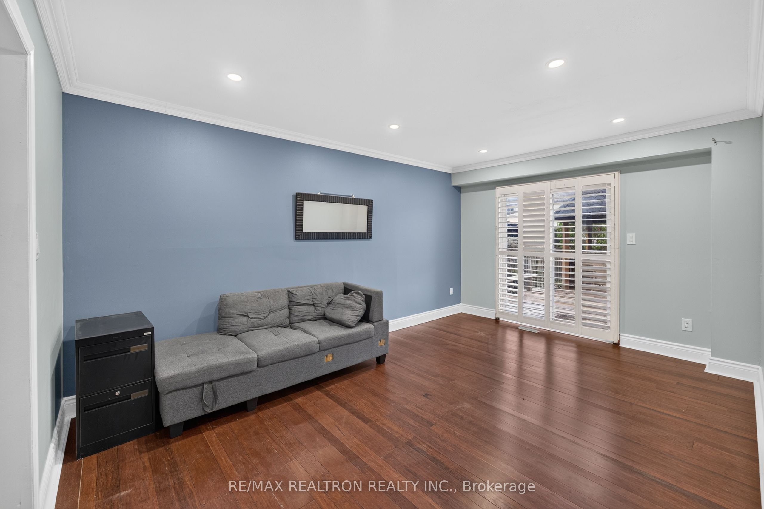 86 Tams Drive #main Property Photo 13