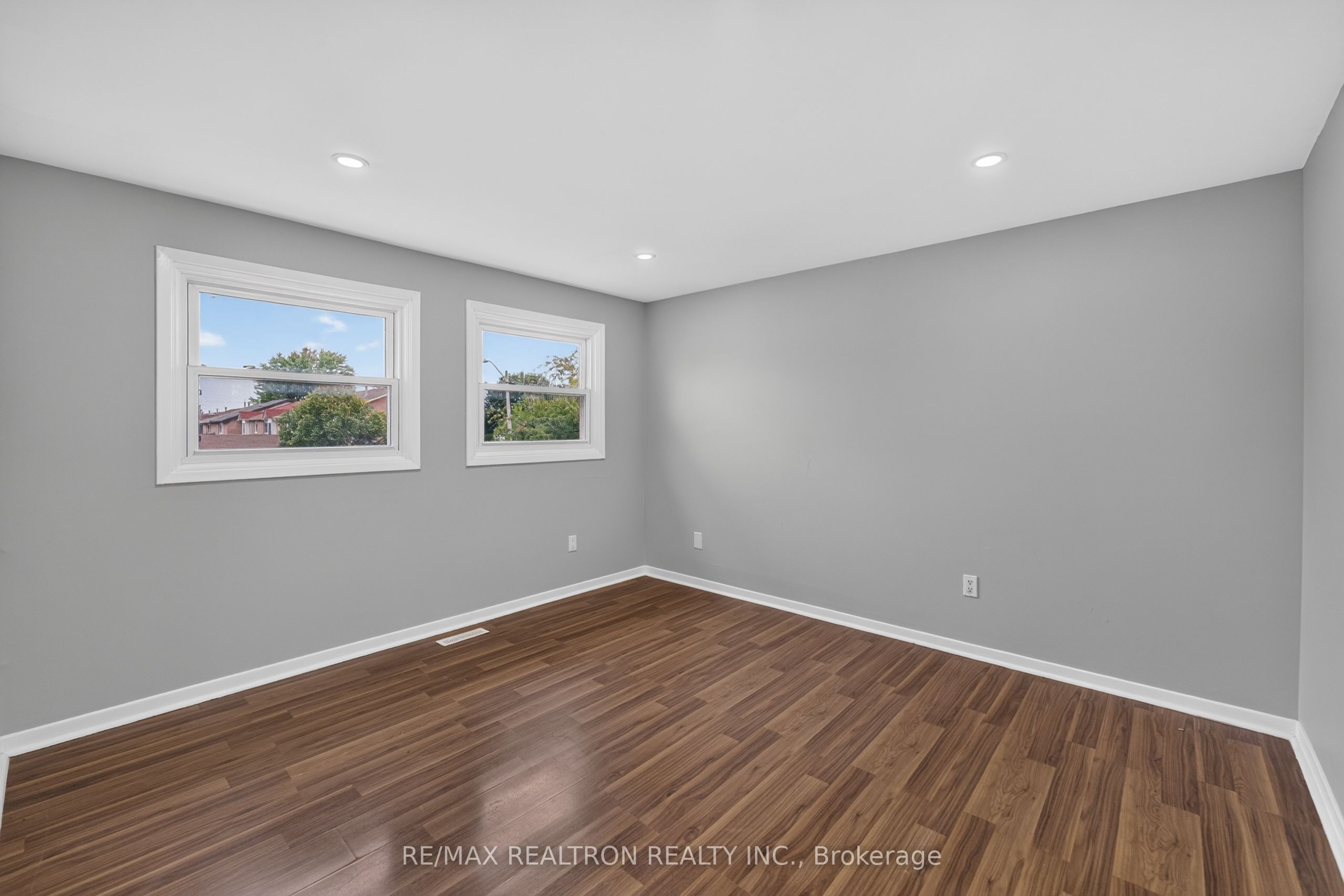 86 Tams Drive #main Property Photo 17