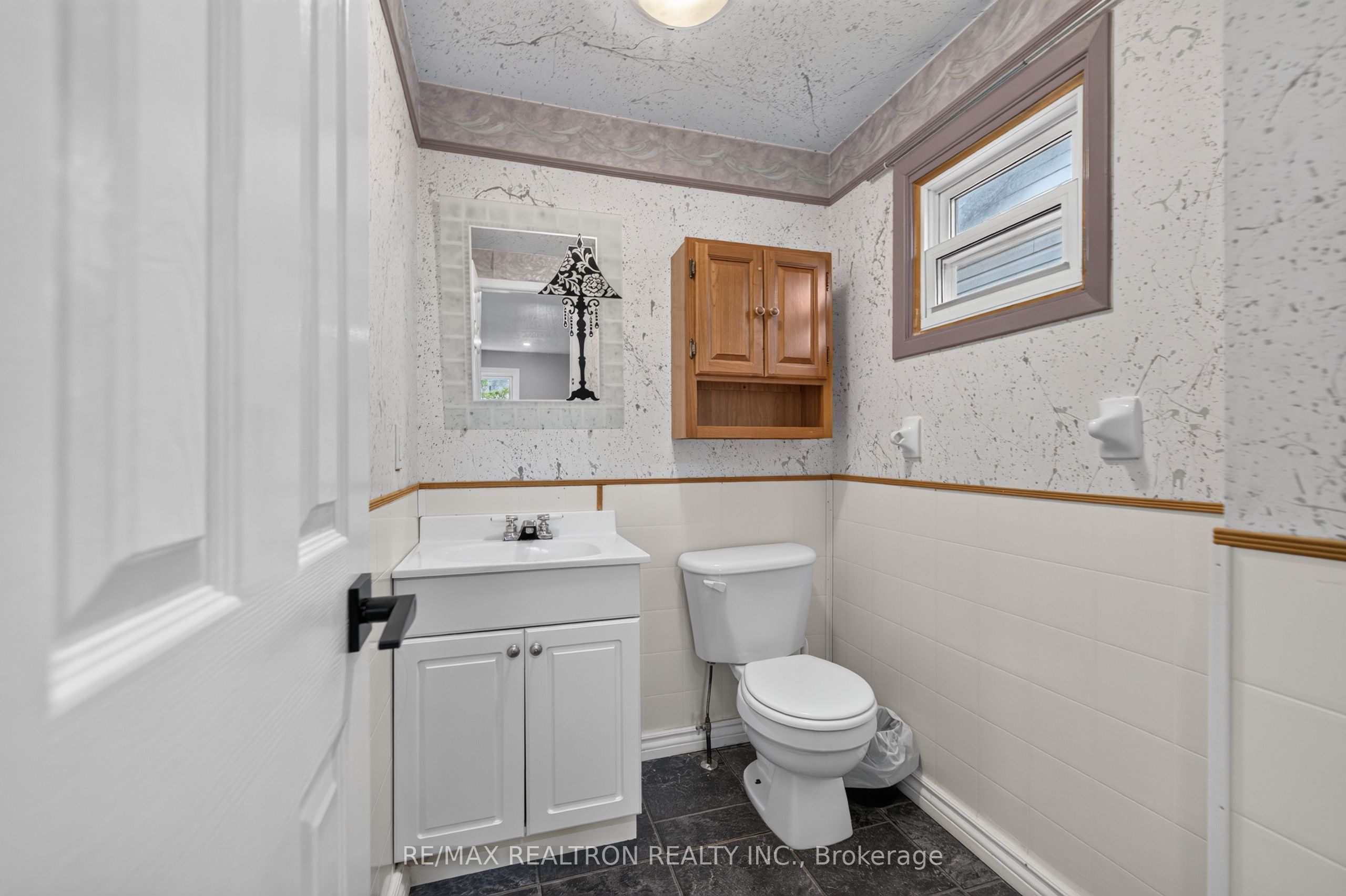 86 Tams Drive #main Property Photo 23