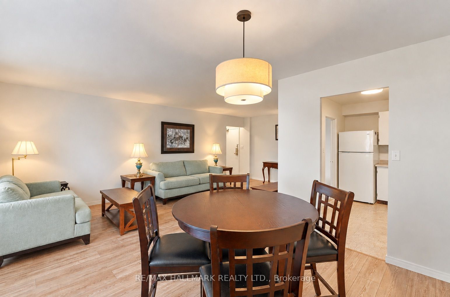 1 Massey Square 1419 Property Photo 4
