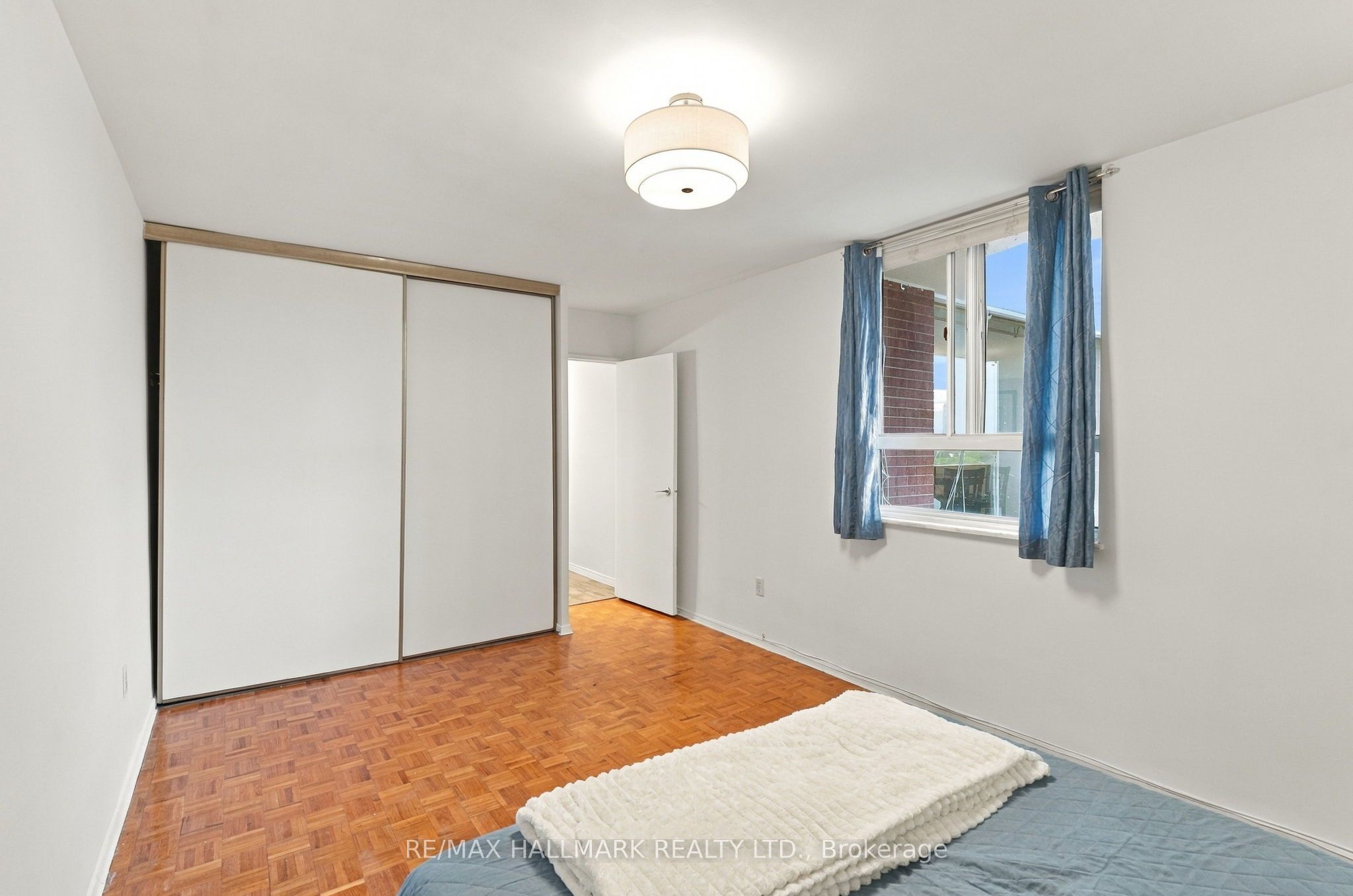 1 Massey Square 1419 Property Photo 10