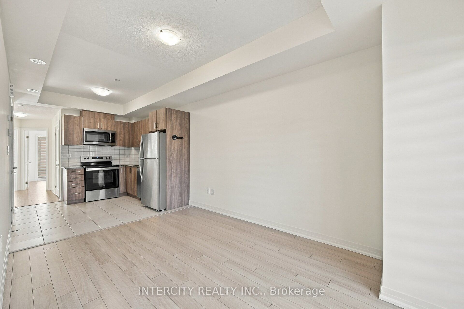 235 Mclevin Avenue 4 Property Photo 5