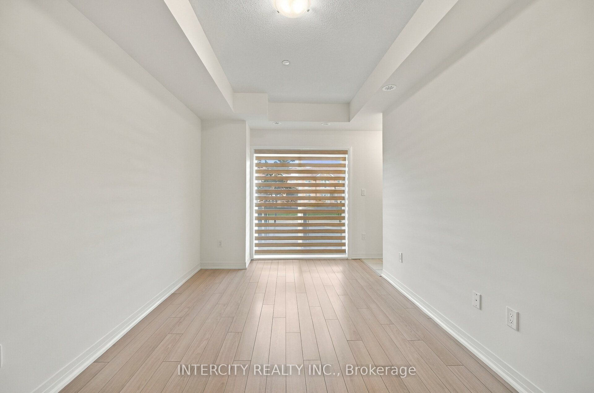 235 Mclevin Avenue 4 Property Photo 6