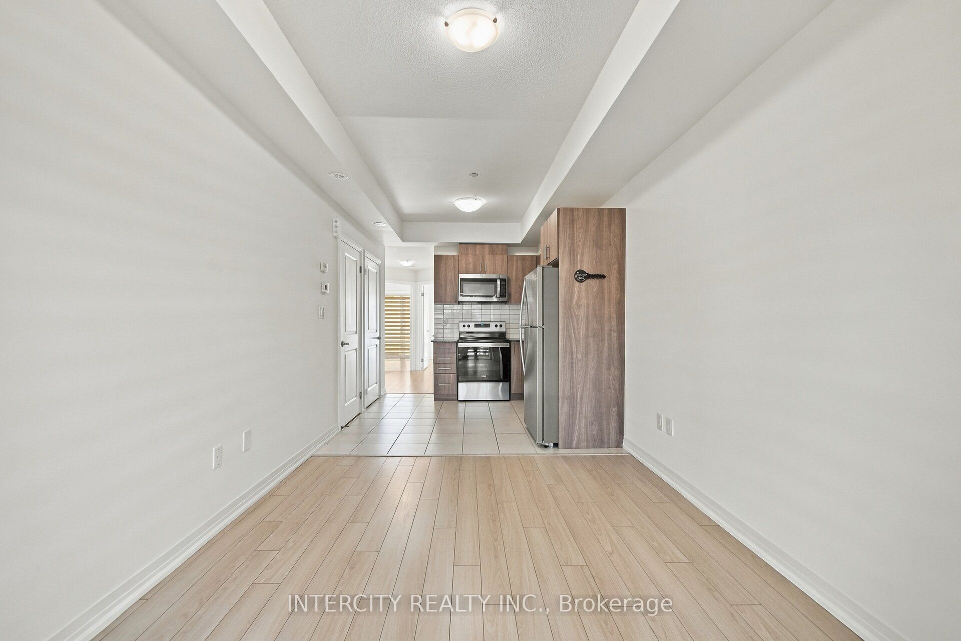 235 Mclevin Avenue 4 Property Photo 9