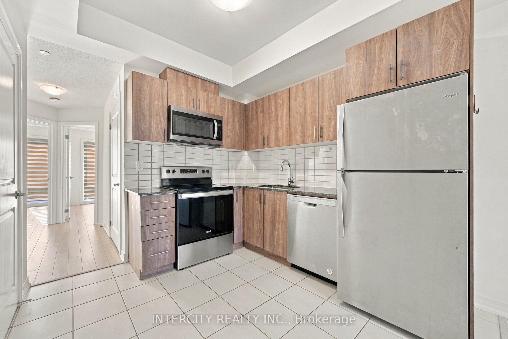 235 Mclevin Avenue 4 Property Photo 10