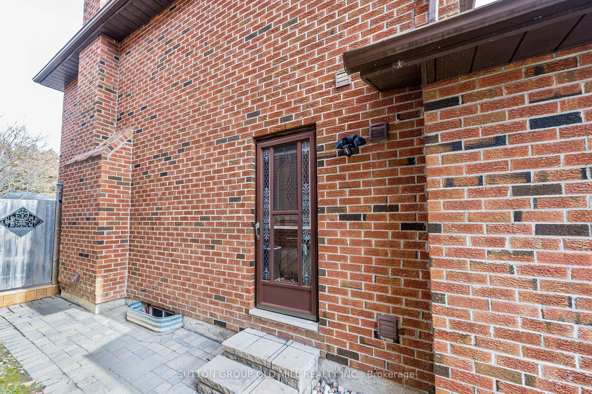 501 Sundown Crescent Property Photo 45