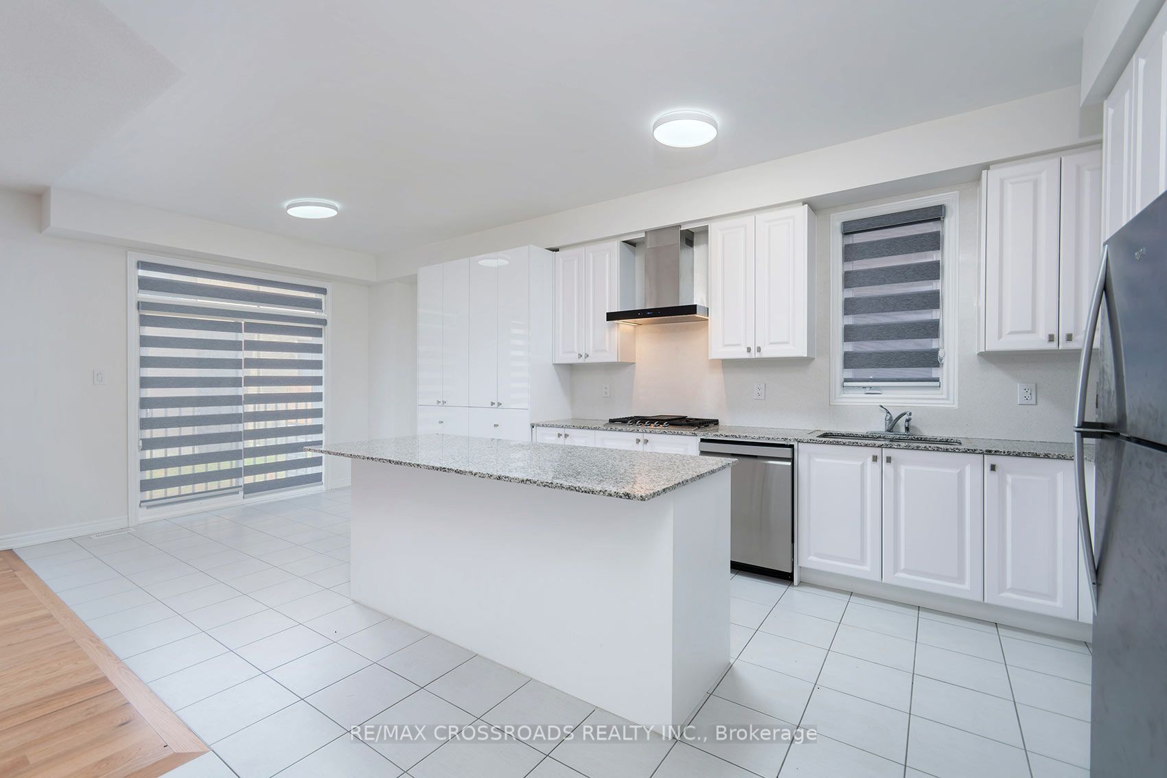 1897 Passionfruit Grove Property Photo 7