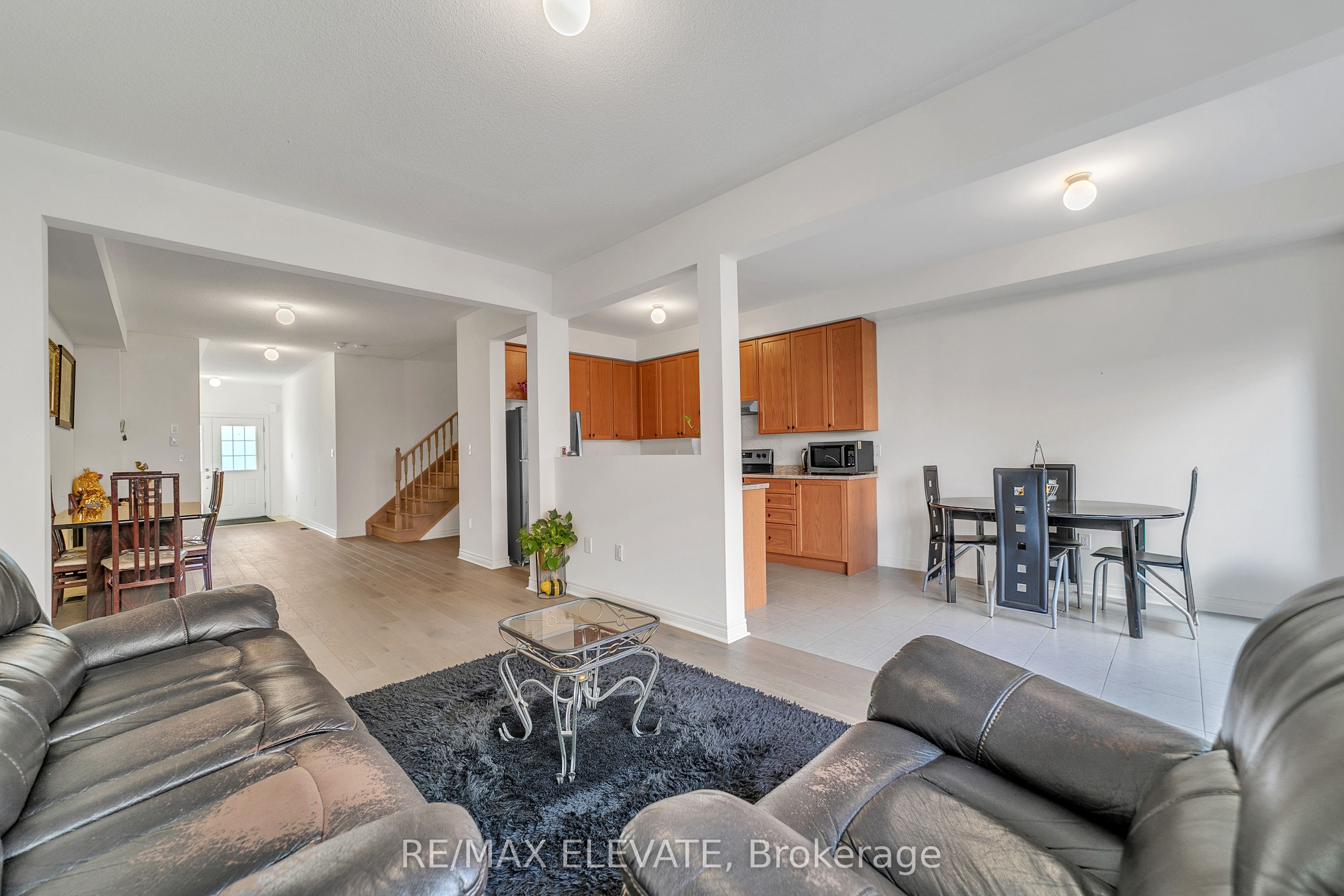 1208 Jim Brewster Circle Property Photo 10