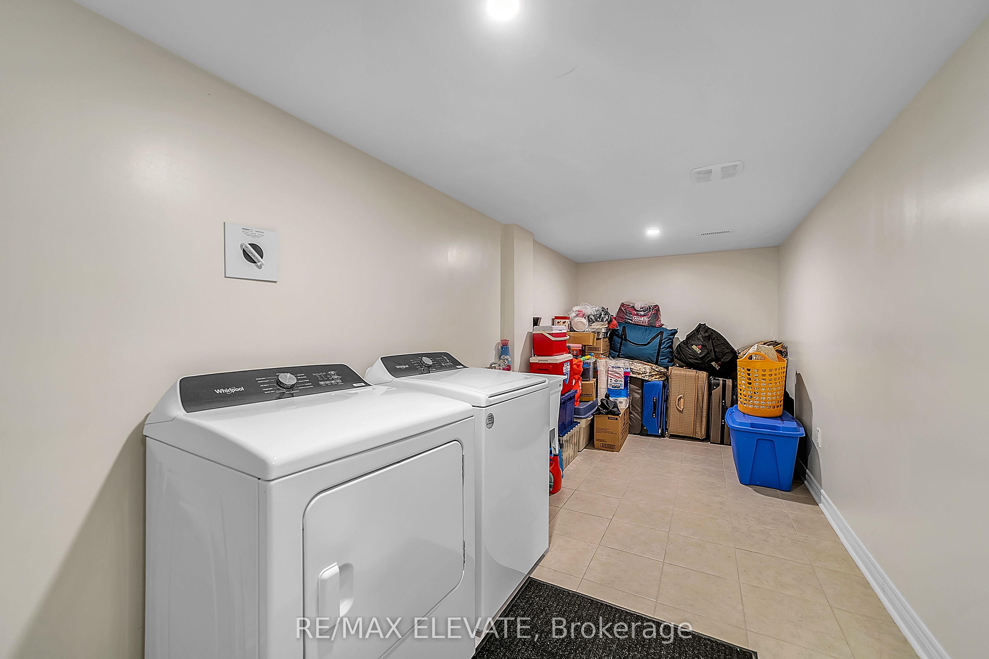 1208 Jim Brewster Circle Property Photo 15