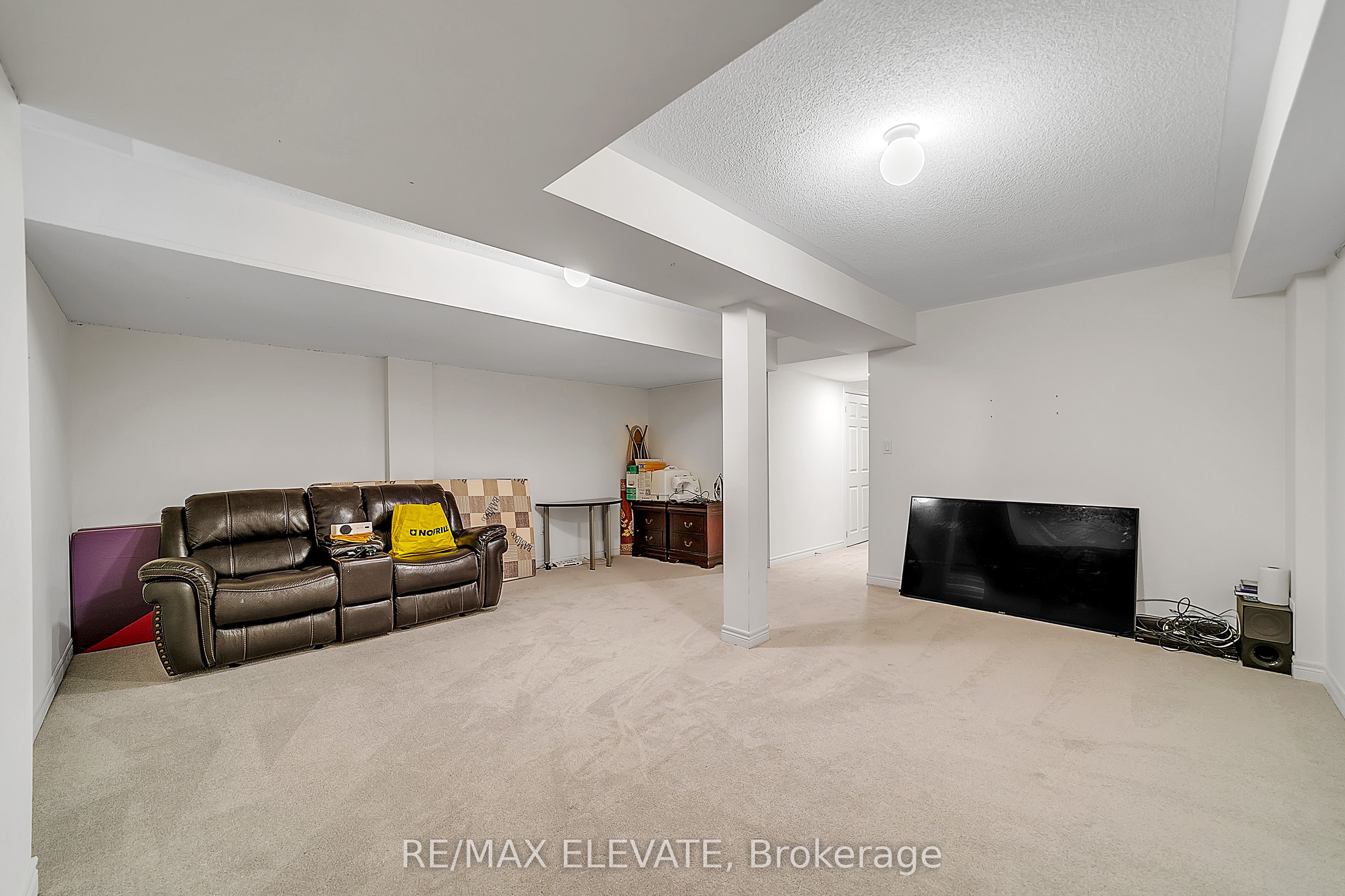 1208 Jim Brewster Circle Property Photo 17